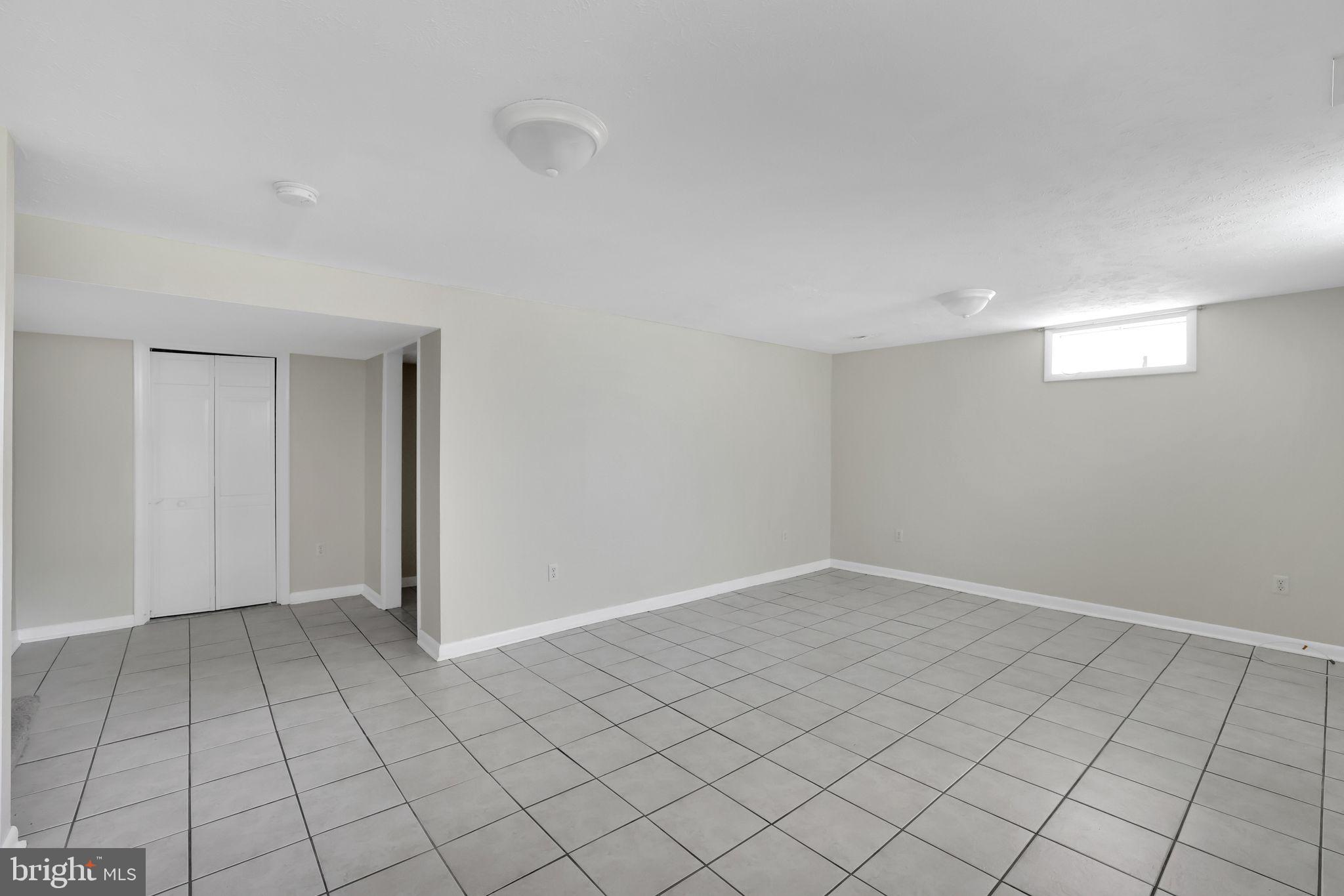 128 Fox Dr