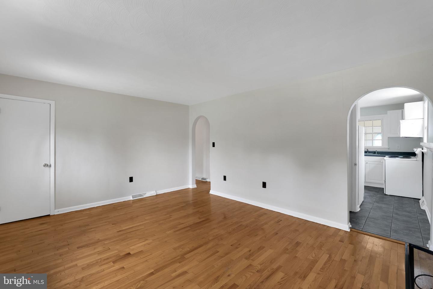 128 Fox Dr