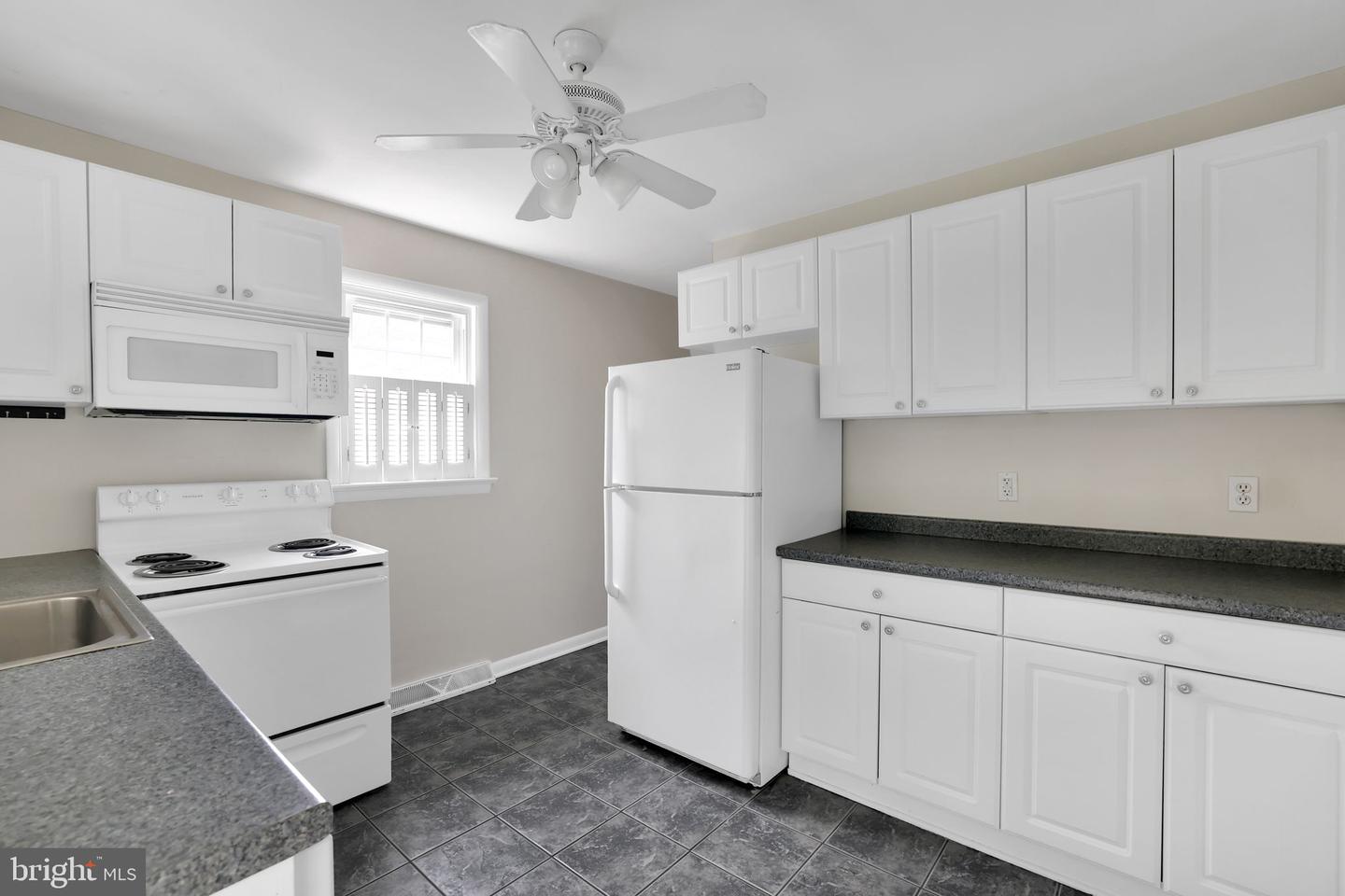 128 Fox Dr