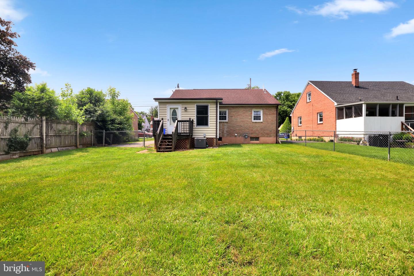 128 Fox Dr