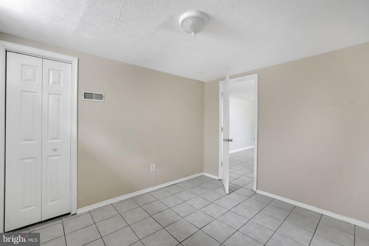 128 Fox Dr
