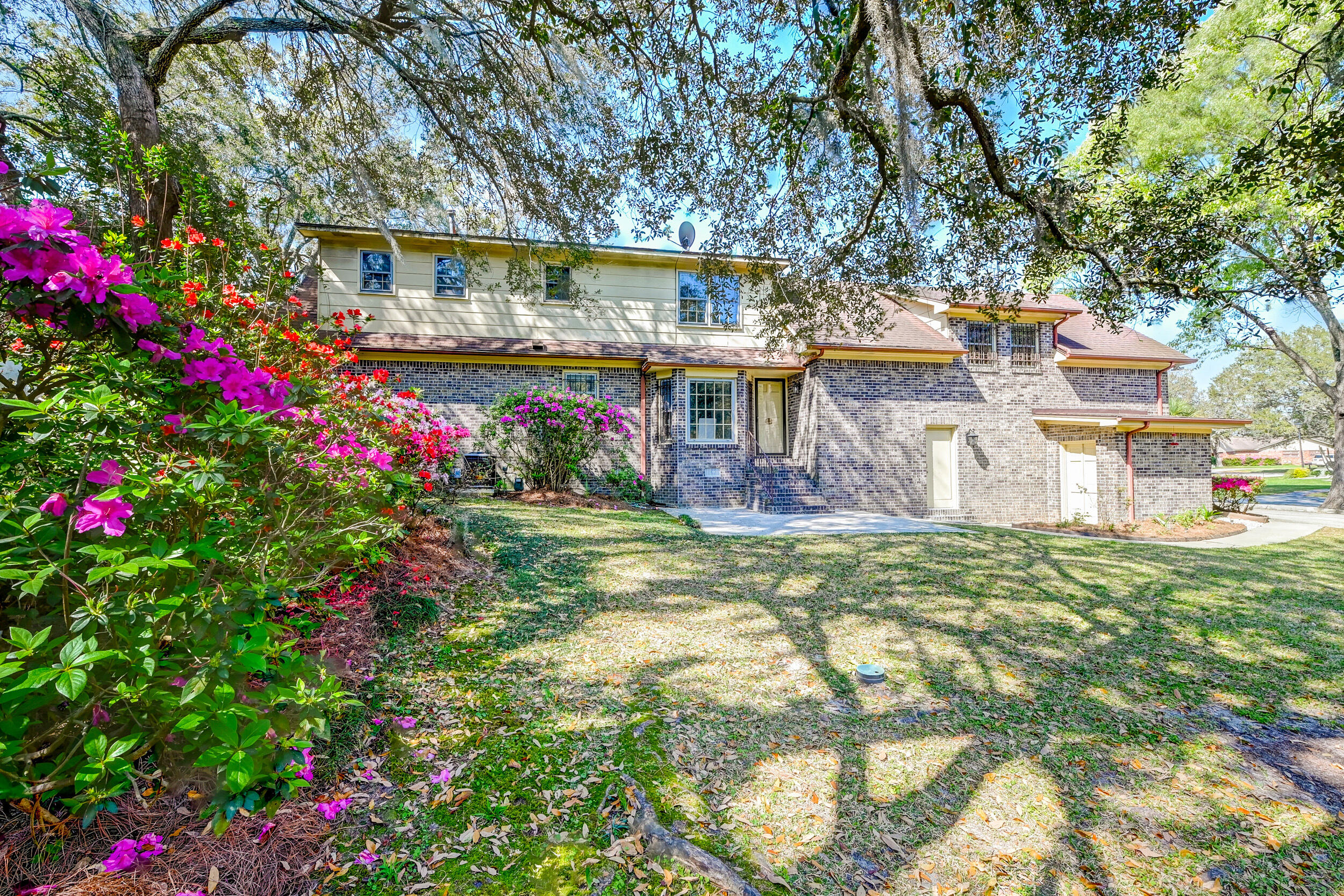 30 St Augustine Drive
