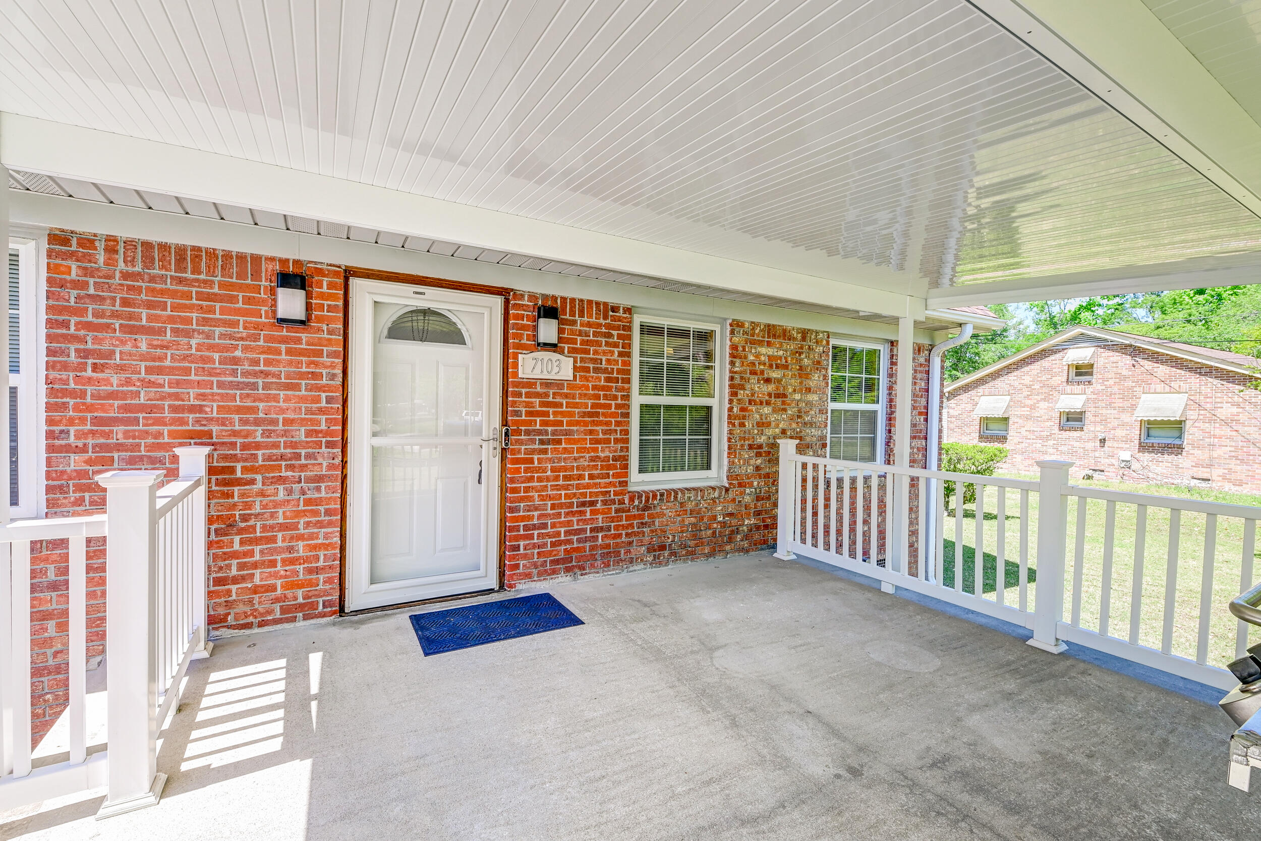 7103 Stall Road