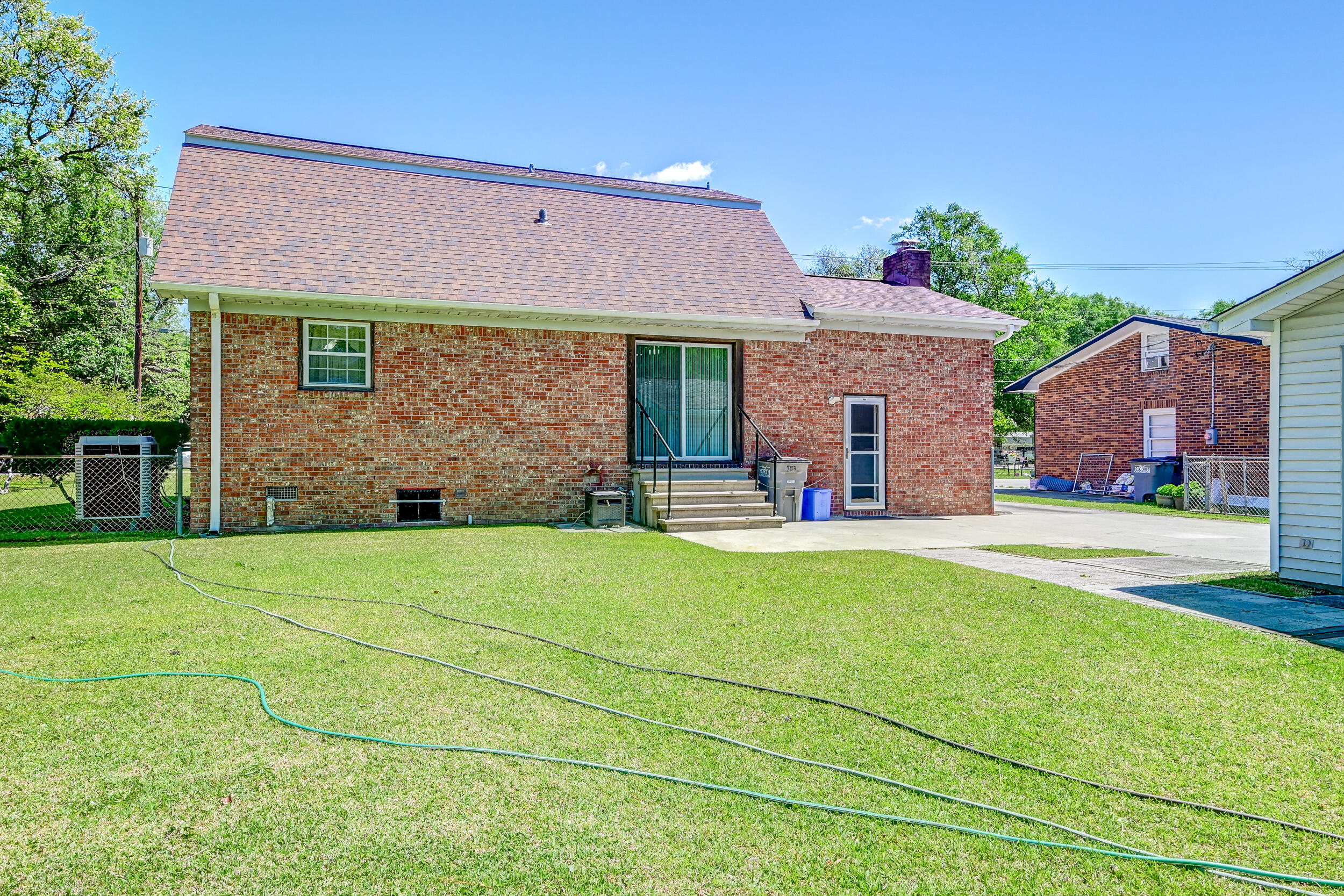 7103 Stall Road