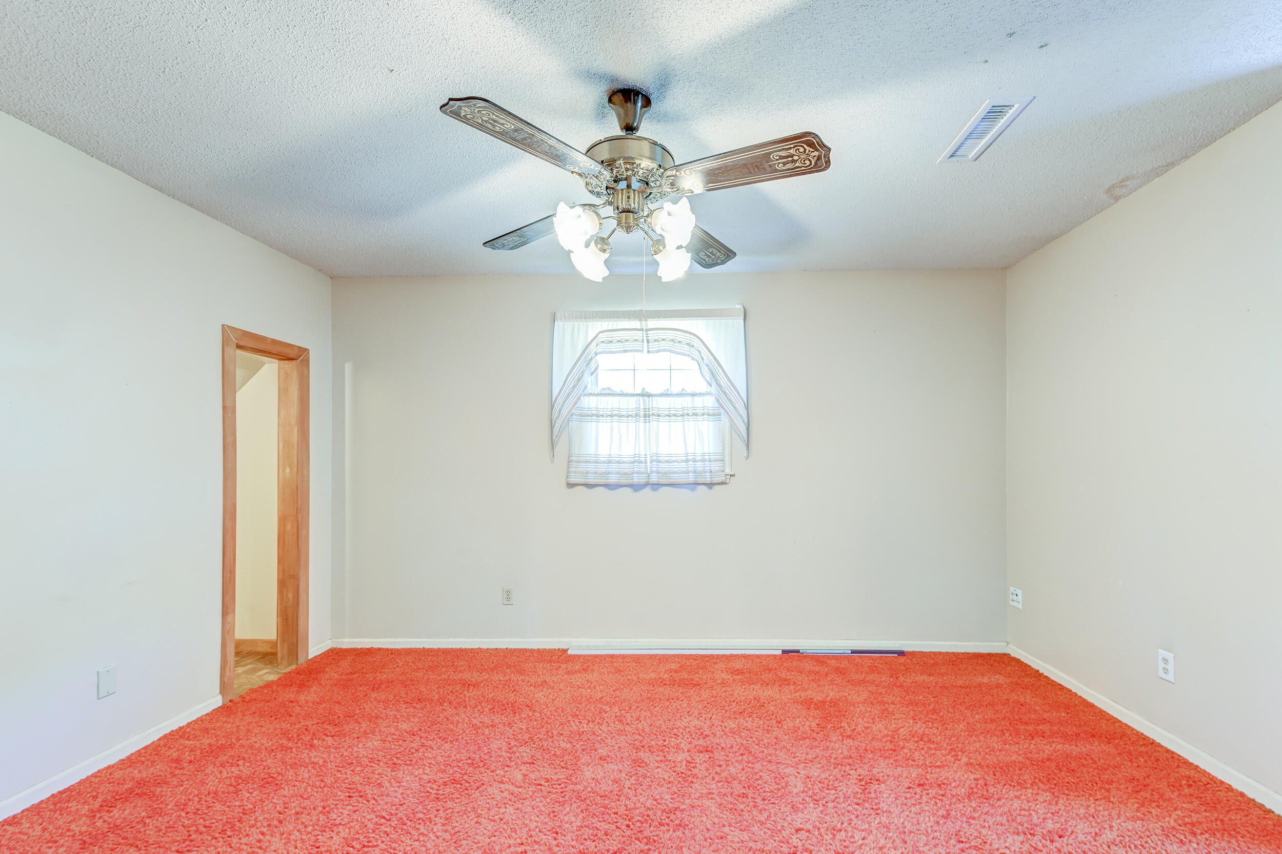 7103 Stall Road