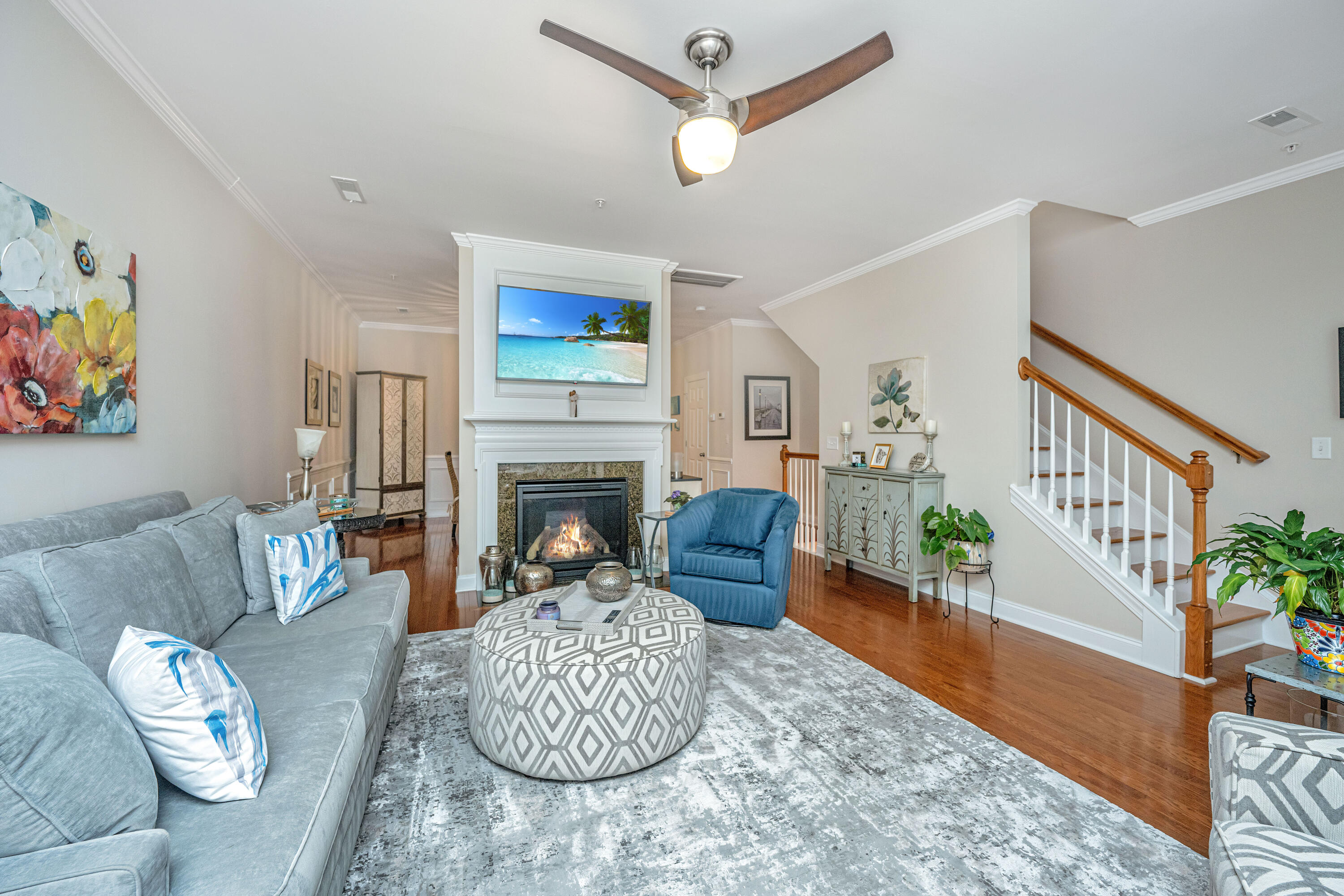 3560 Bagley Drive