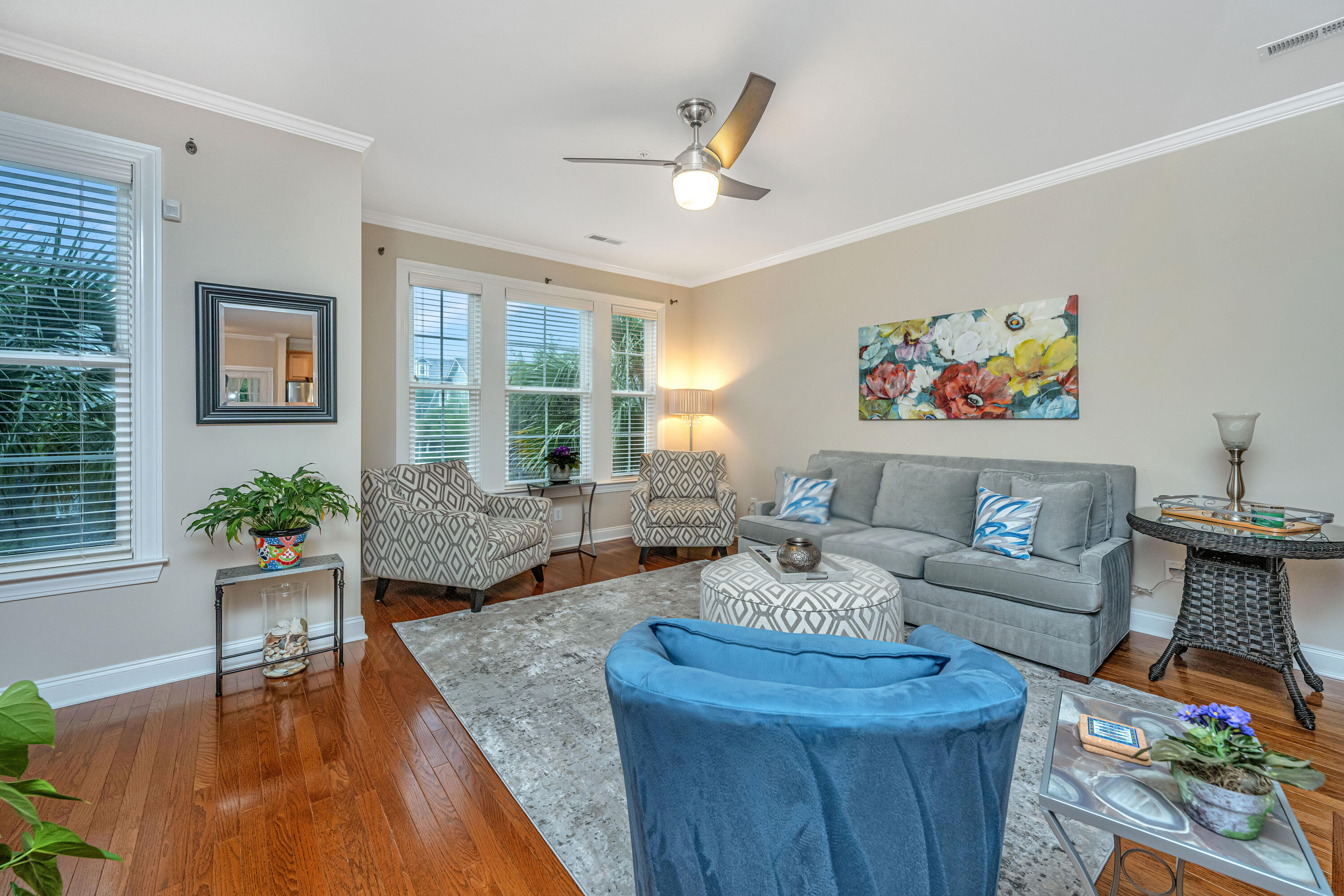 3560 Bagley Drive