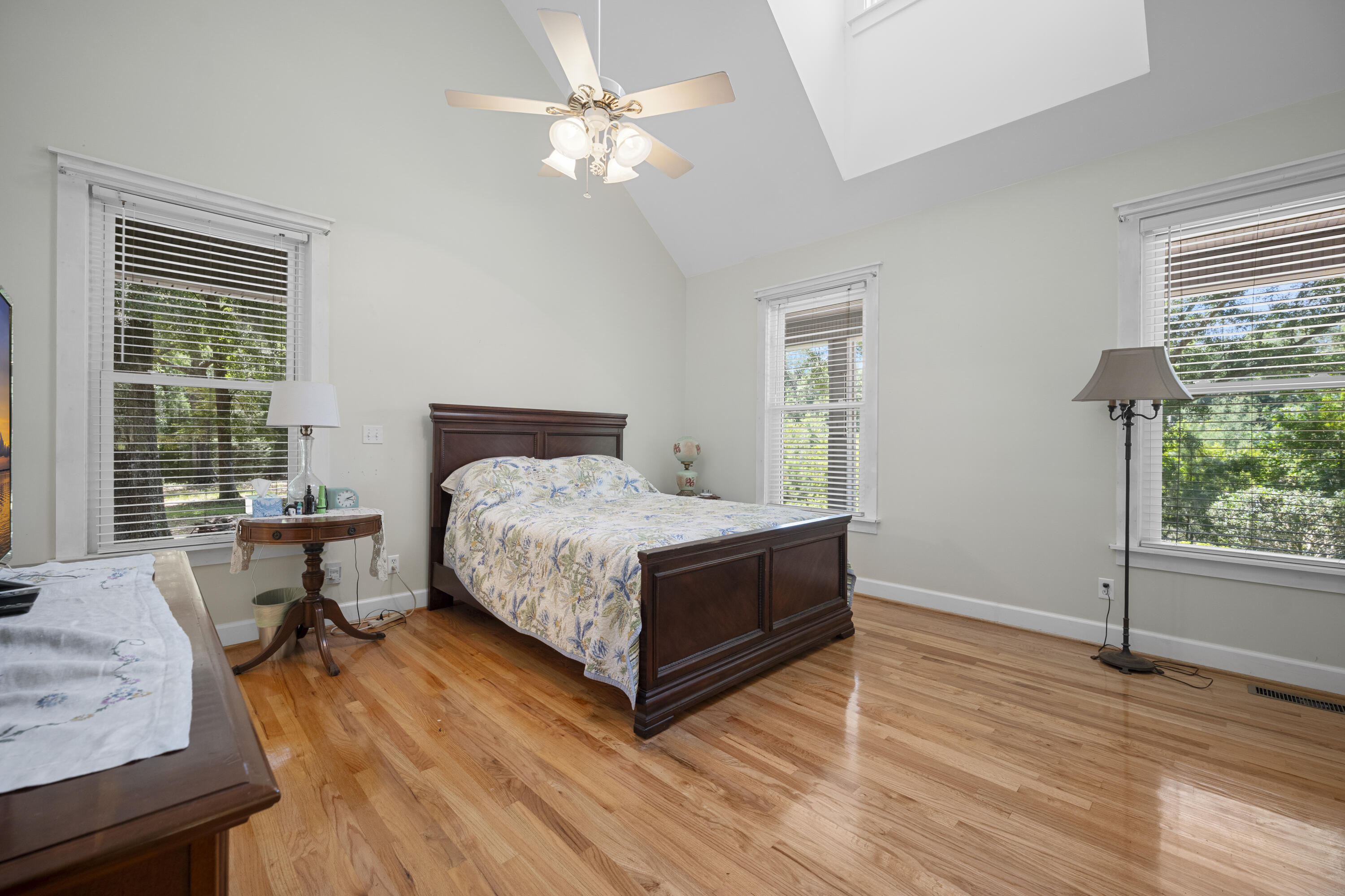 6385 Shilelagh Oaks Parkway