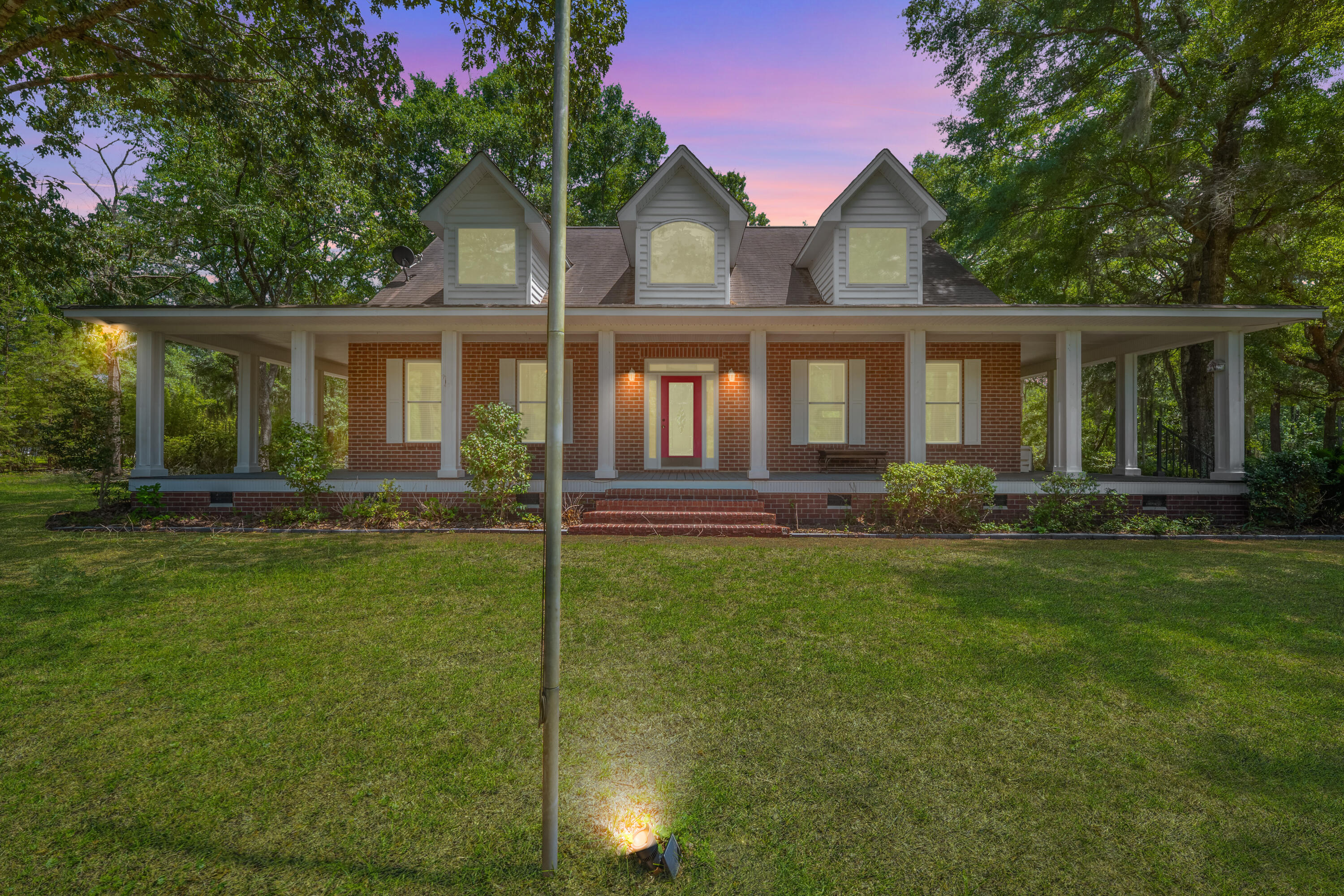 6385 Shilelagh Oaks Parkway