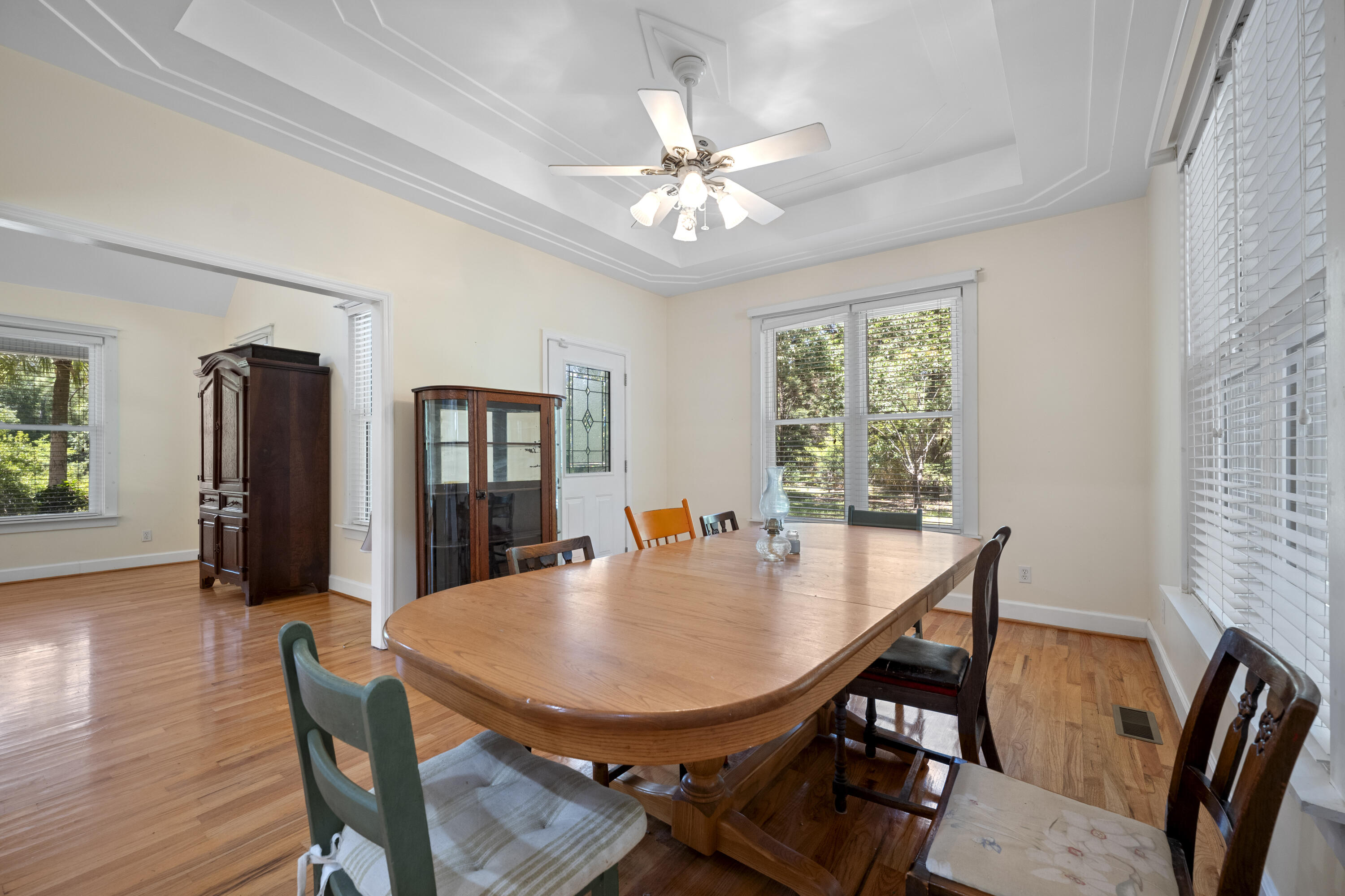 6385 Shilelagh Oaks Parkway