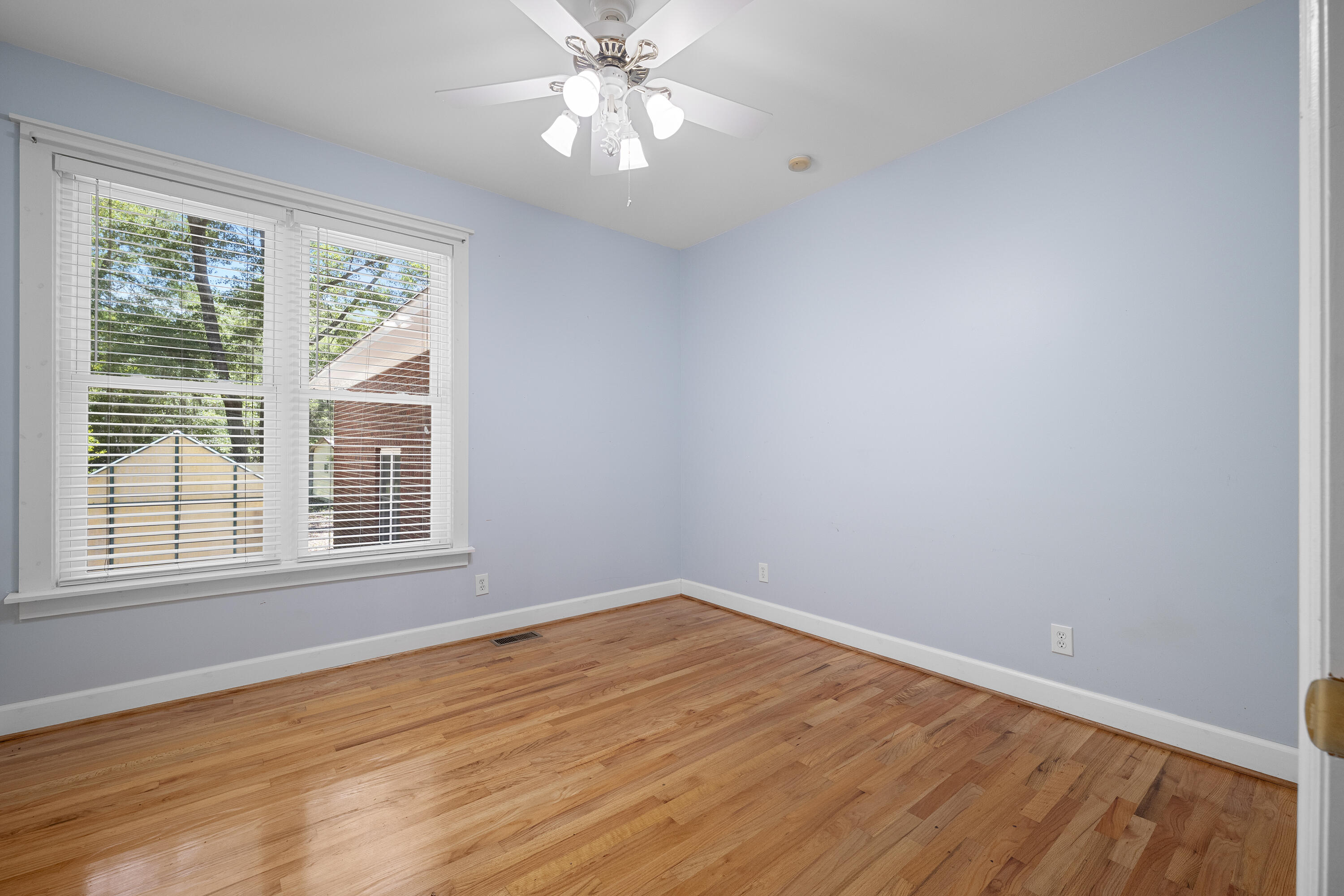6385 Shilelagh Oaks Parkway