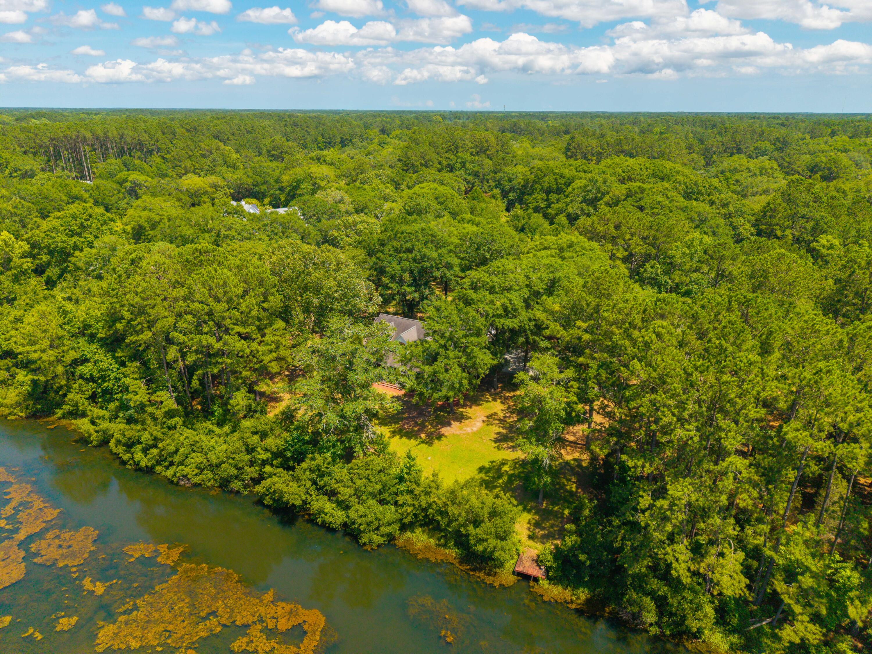 6385 Shilelagh Oaks Parkway