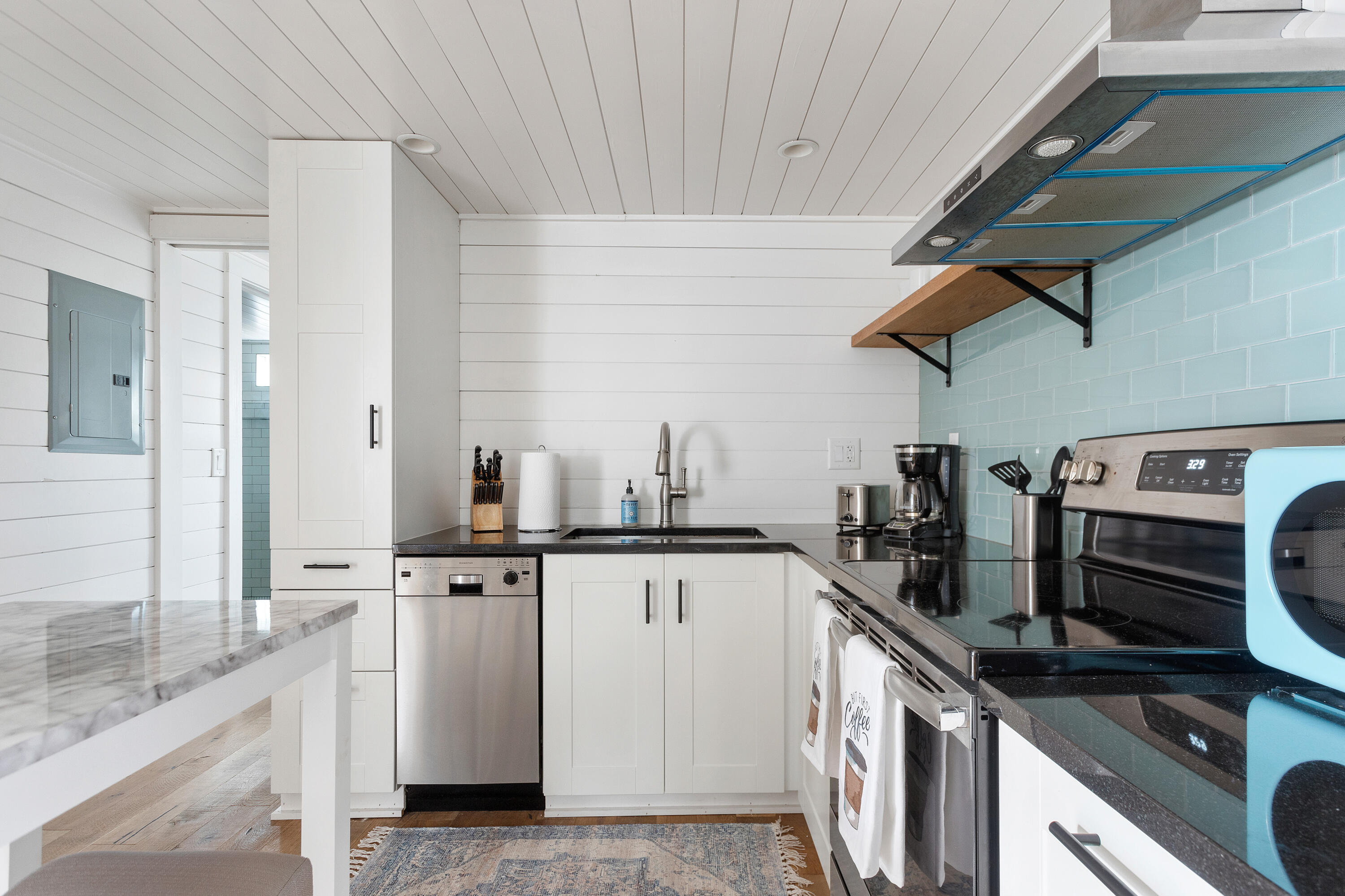 8 Dewey Street # C Unit: A, B, C
