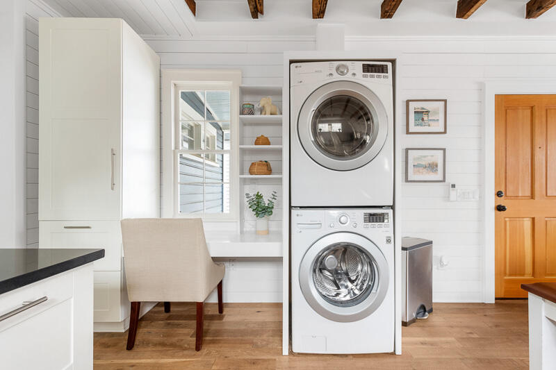 8 Dewey Street # C Unit: A, B, C