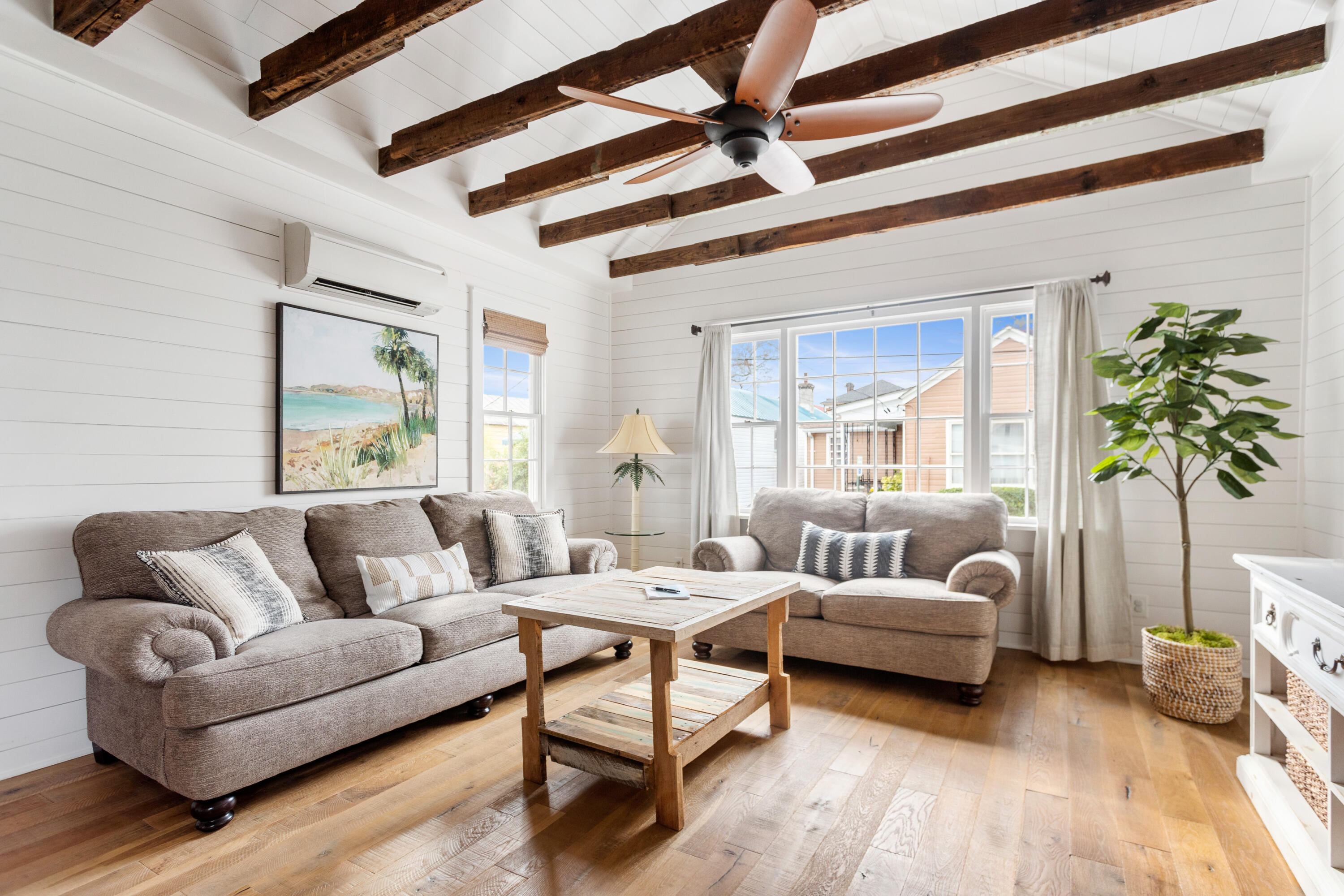 8 Dewey Street # C Unit: A, B, C