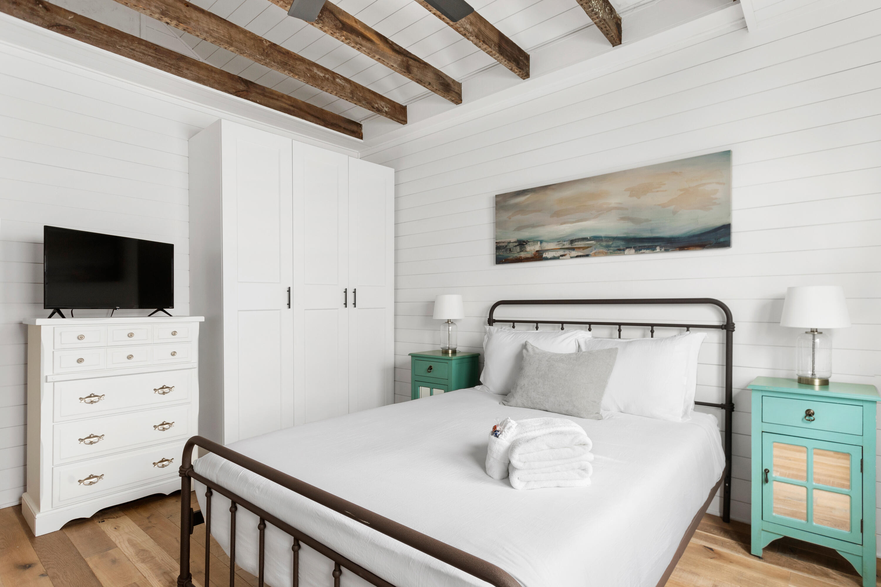 8 Dewey Street # C Unit: A, B, C