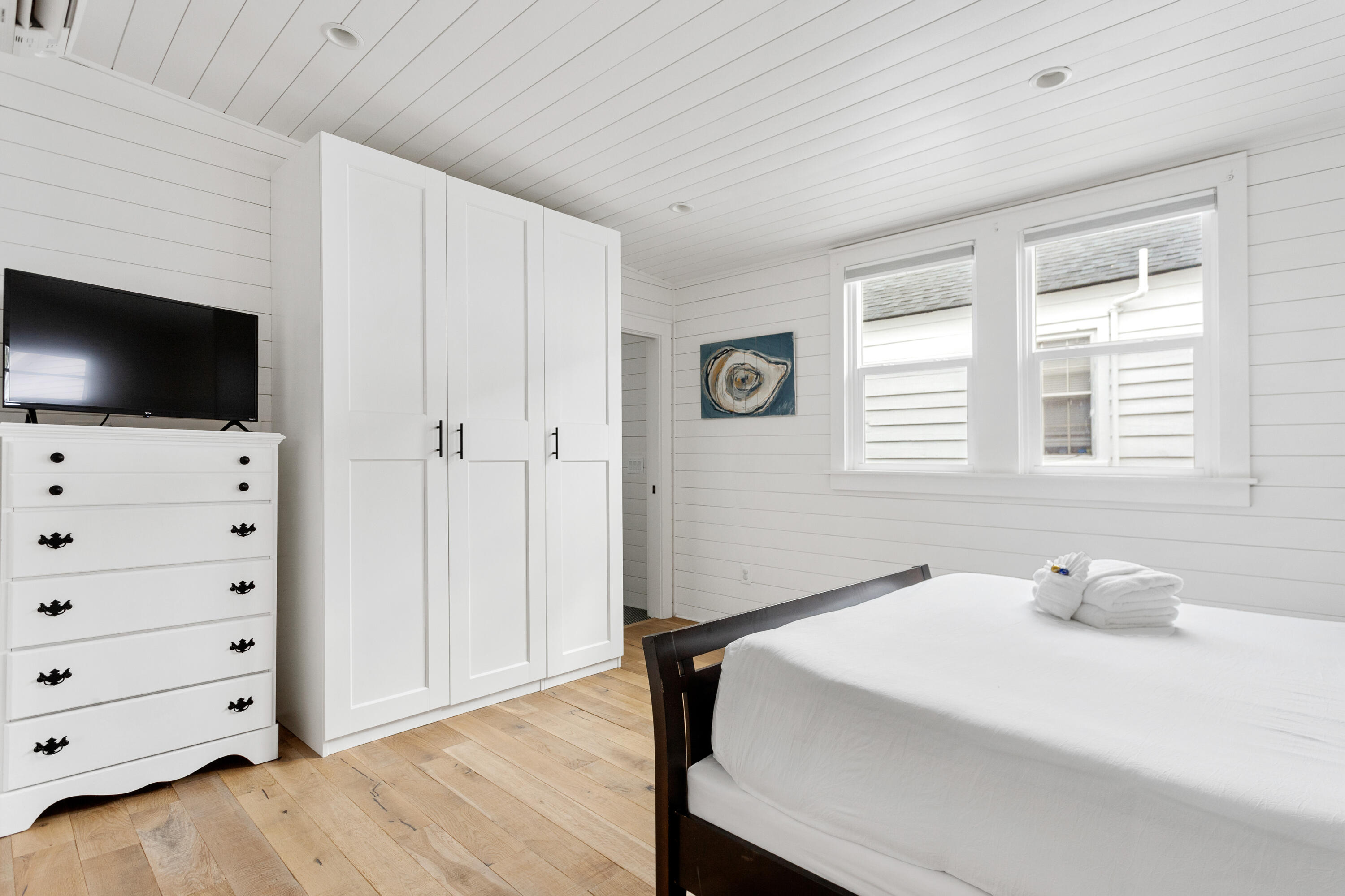 8 Dewey Street # C Unit: A, B, C