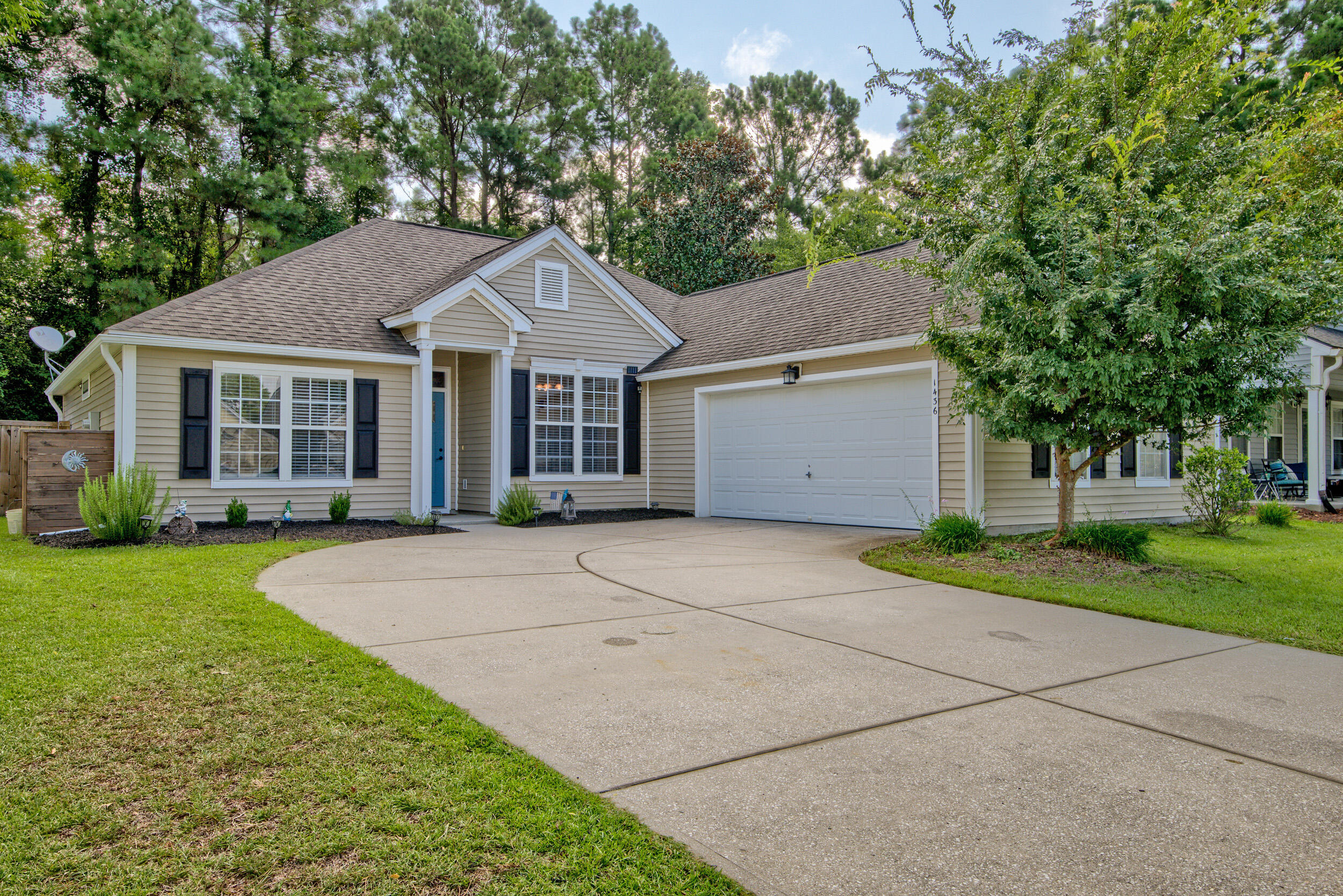 1436 Water Edge Drive