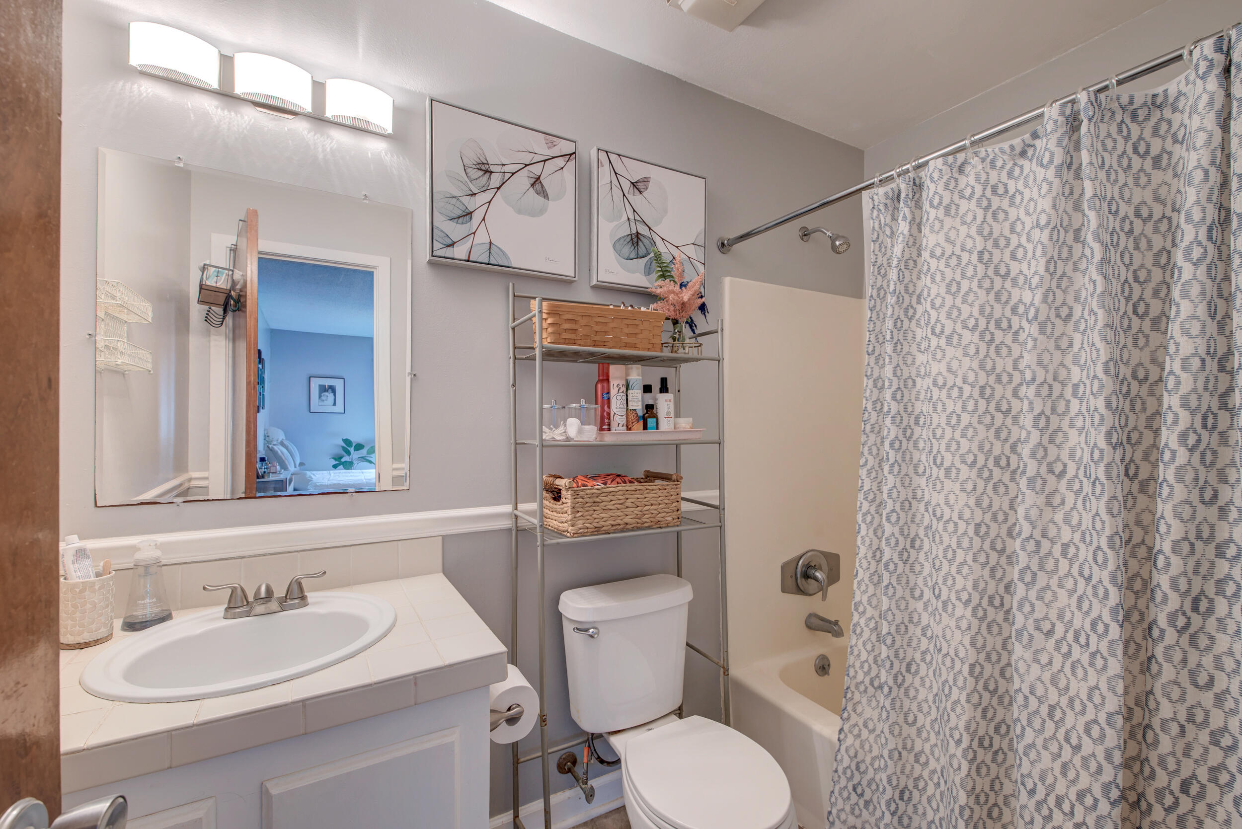 2327 Treescape Drive # 5