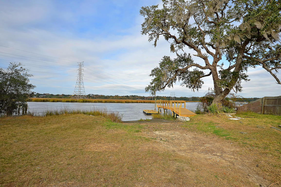 2327 Treescape Drive # 5