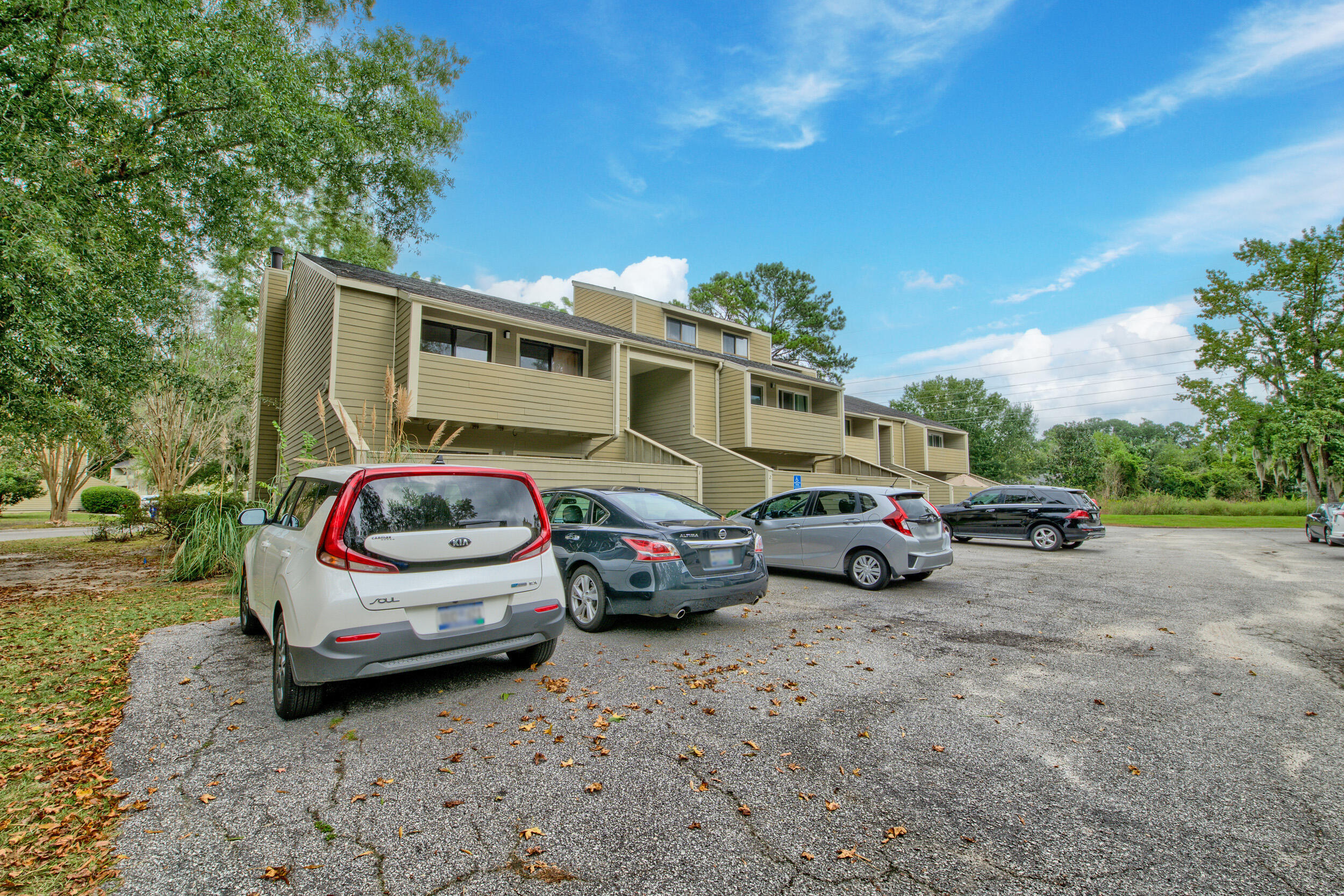 2327 Treescape Drive # 5