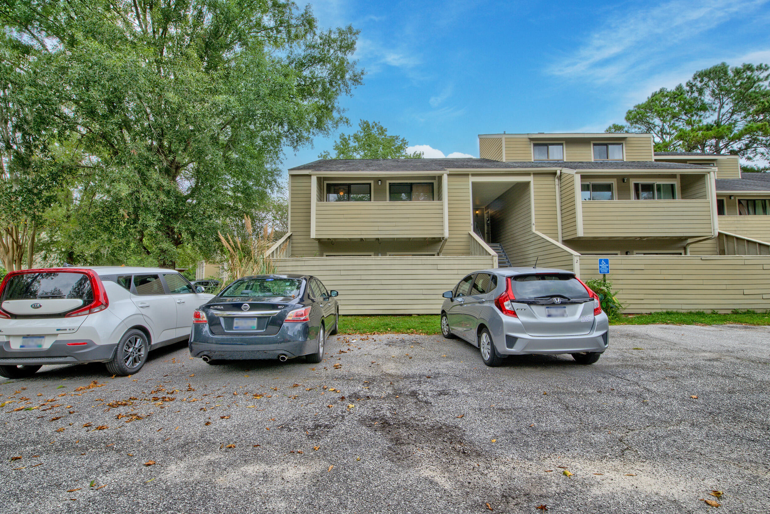 2327 Treescape Drive # 5