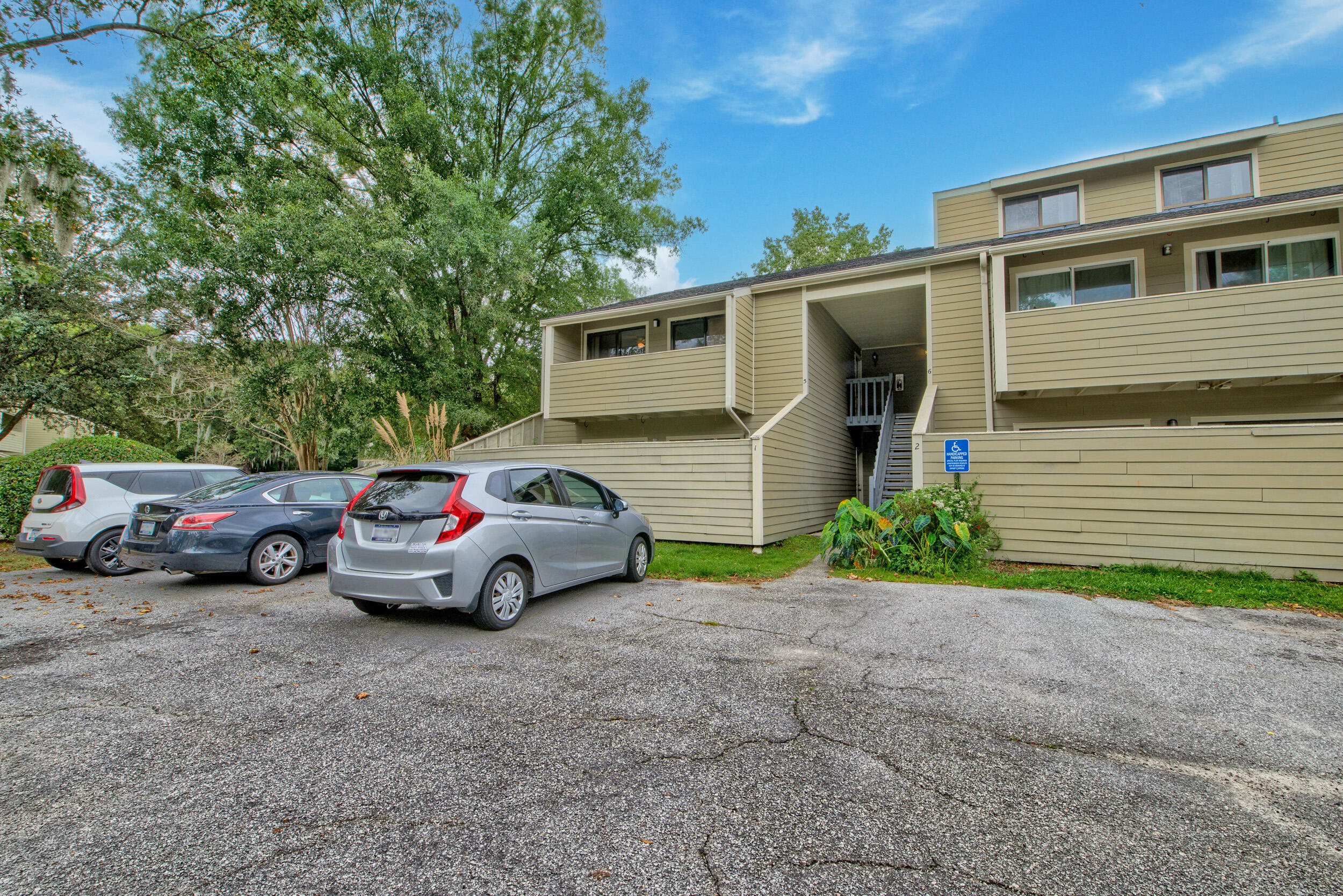 2327 Treescape Drive # 5