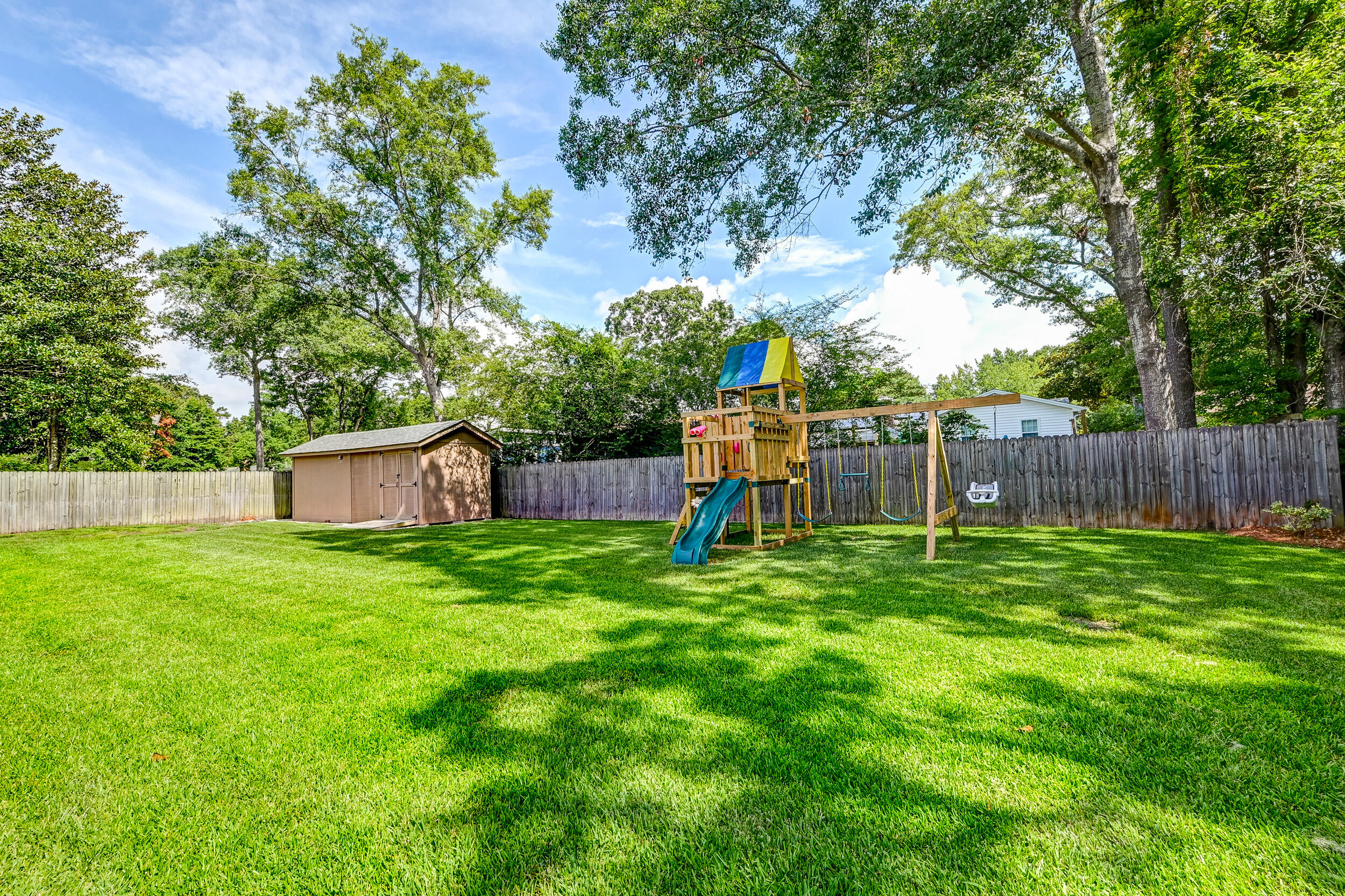 2472 Liverpool Drive