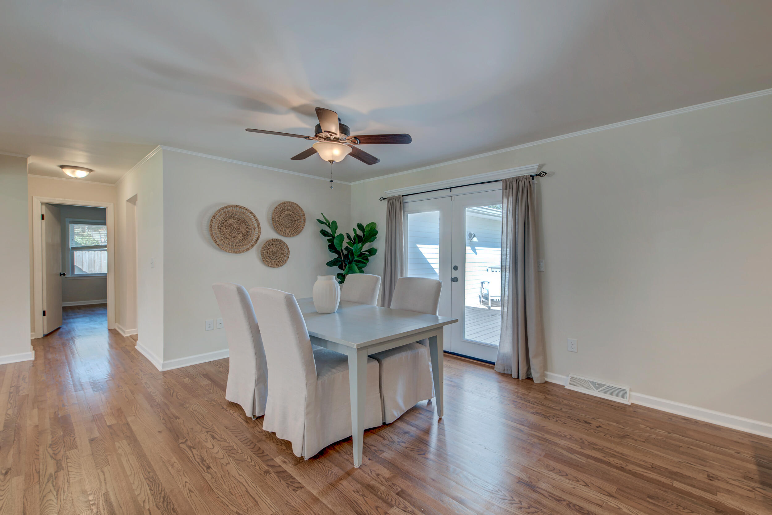 2472 Liverpool Drive