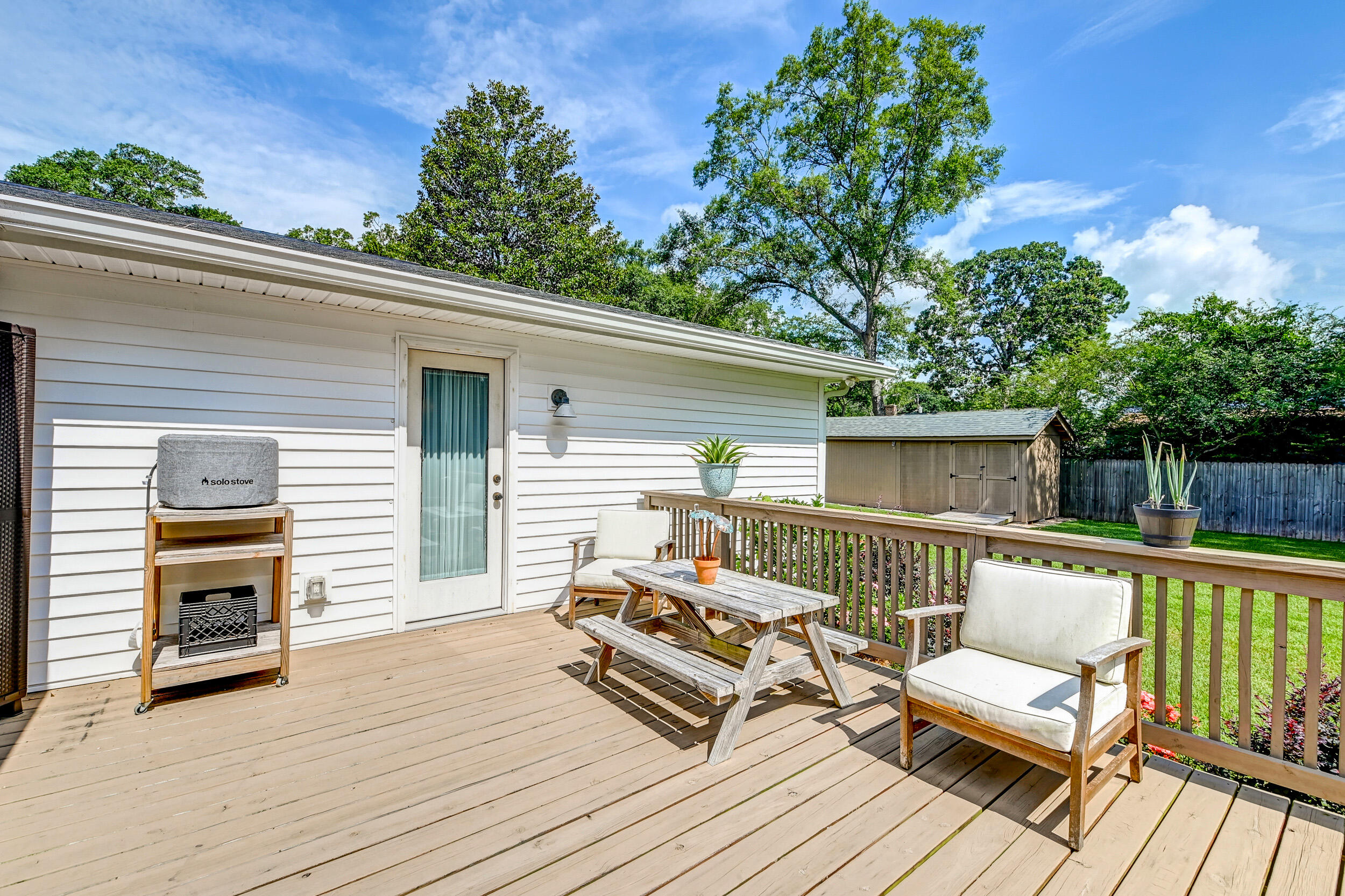 2472 Liverpool Drive
