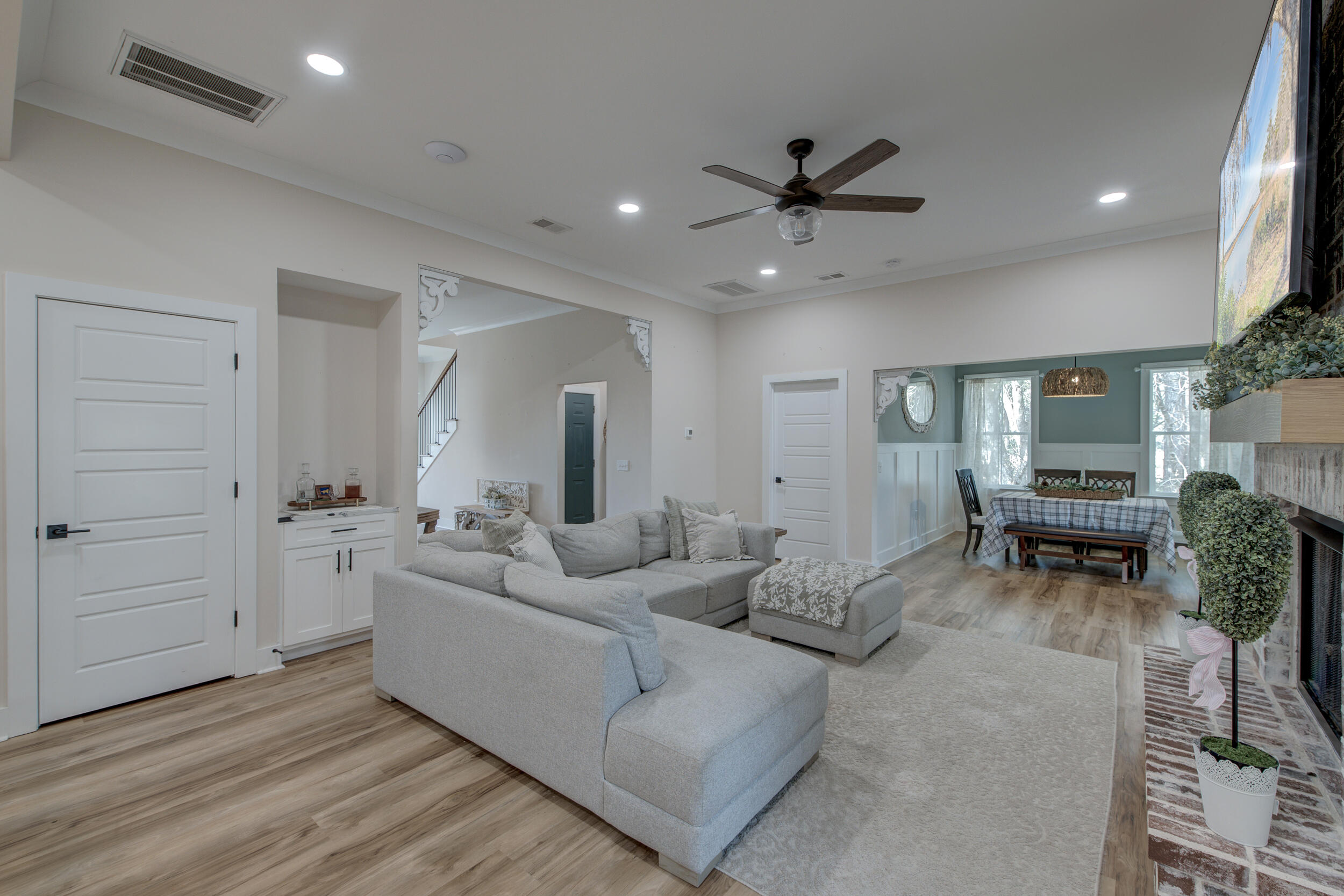 4858 Marshwood Drive