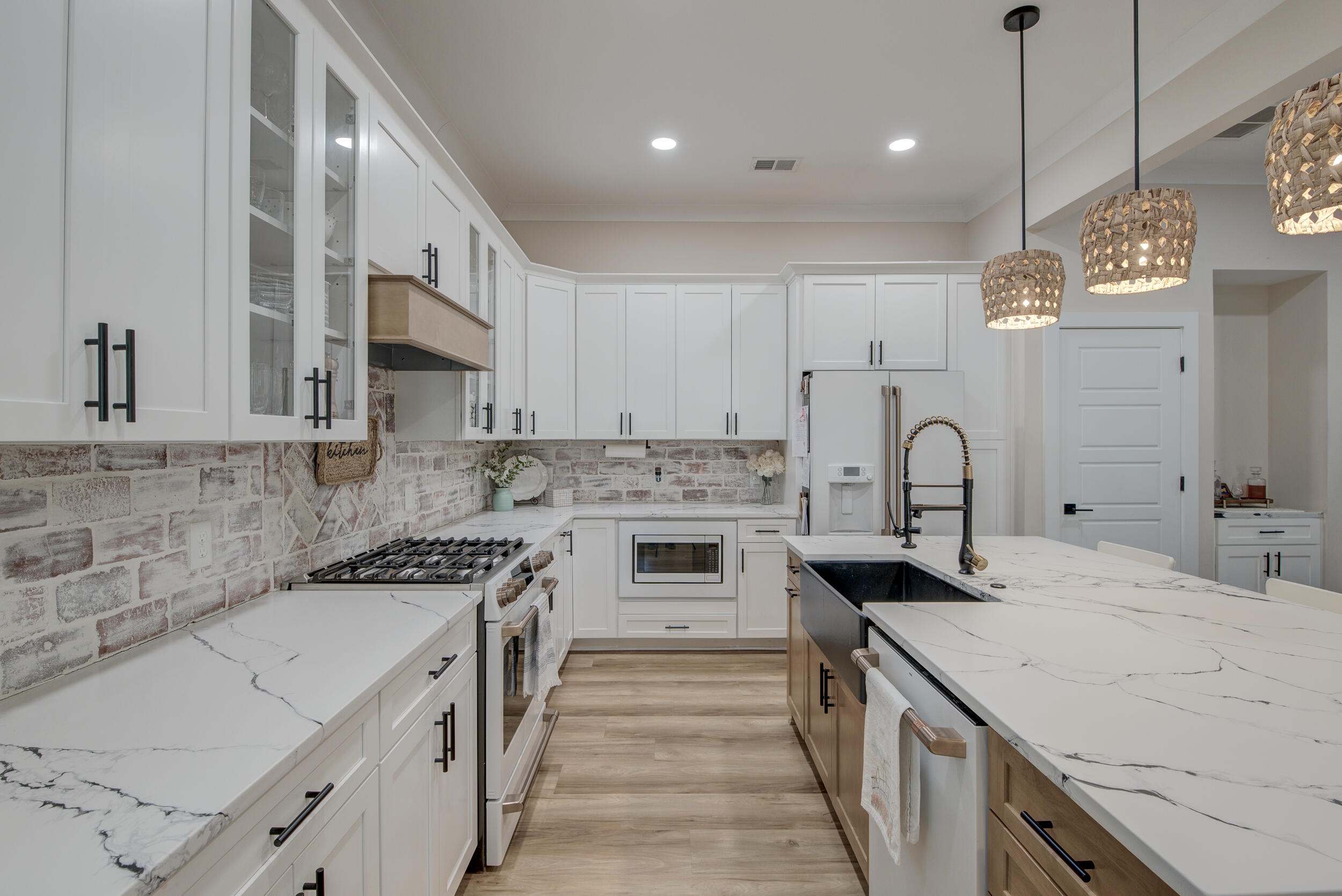 4858 Marshwood Drive