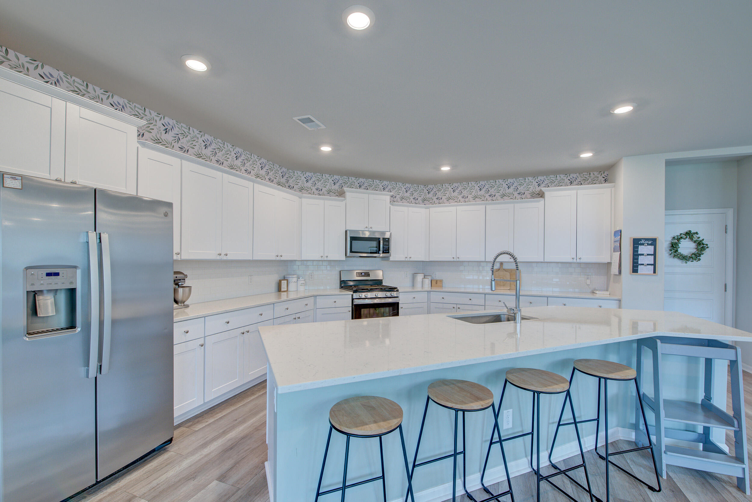 120 Bay Eddy Court