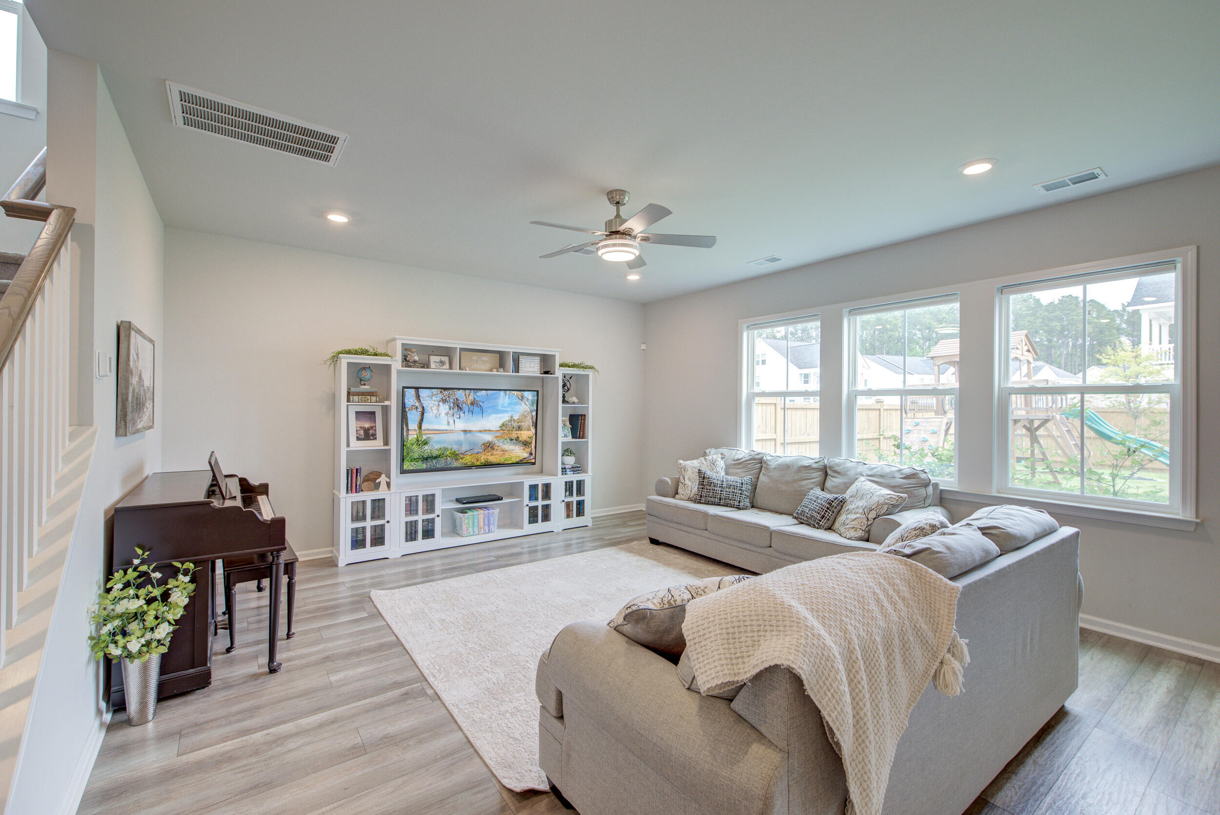 120 Bay Eddy Court