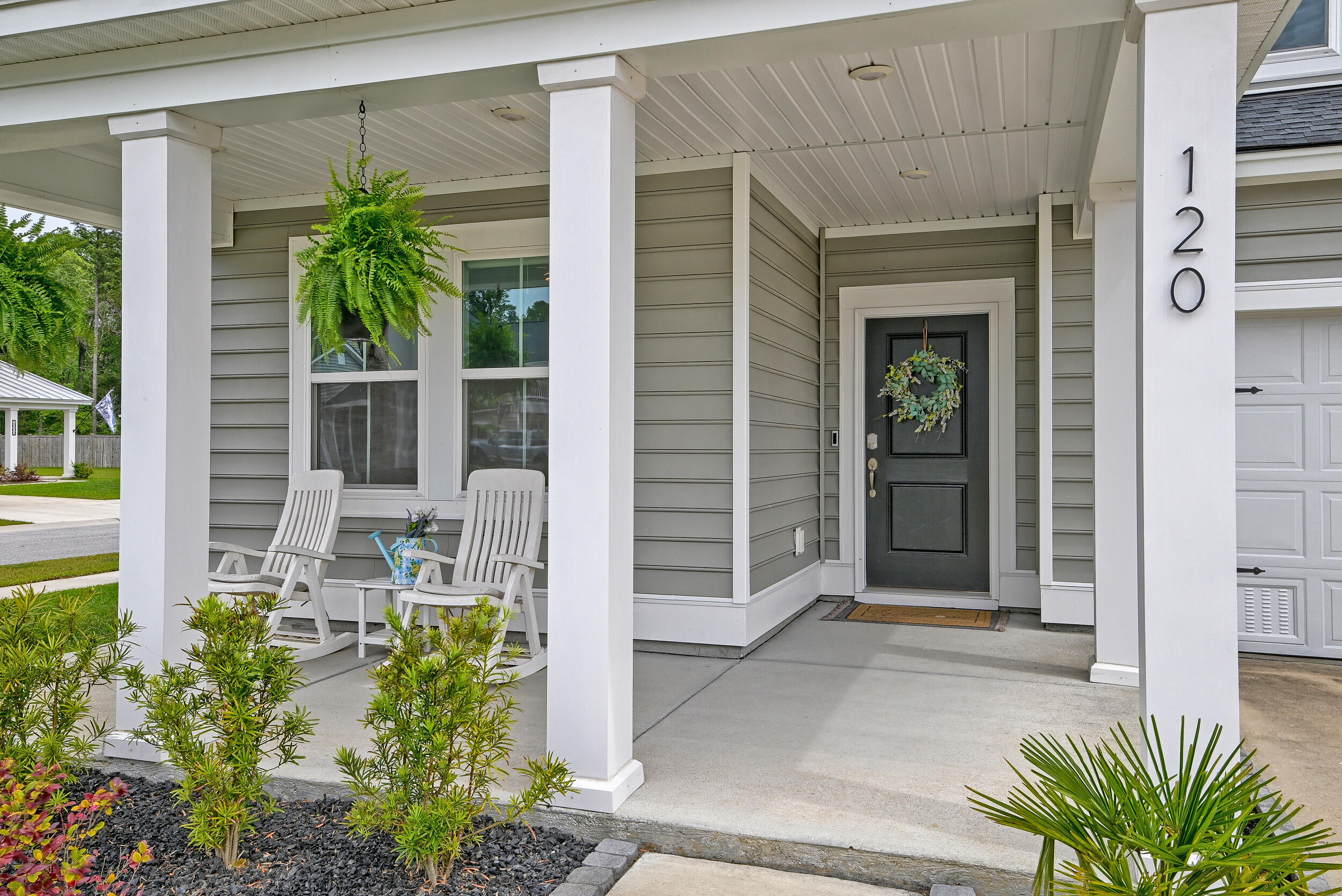 120 Bay Eddy Court