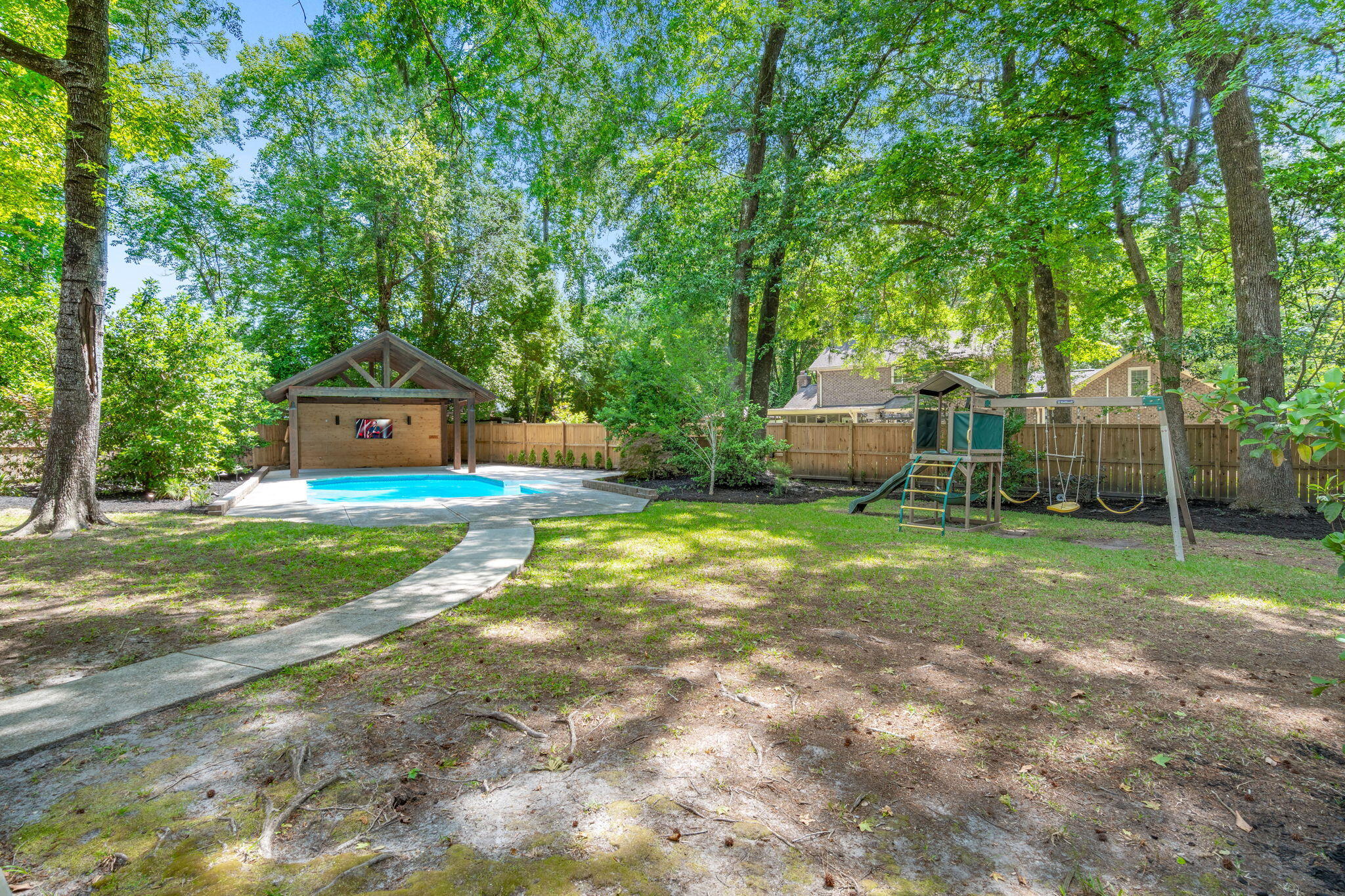102 Caralana Circle