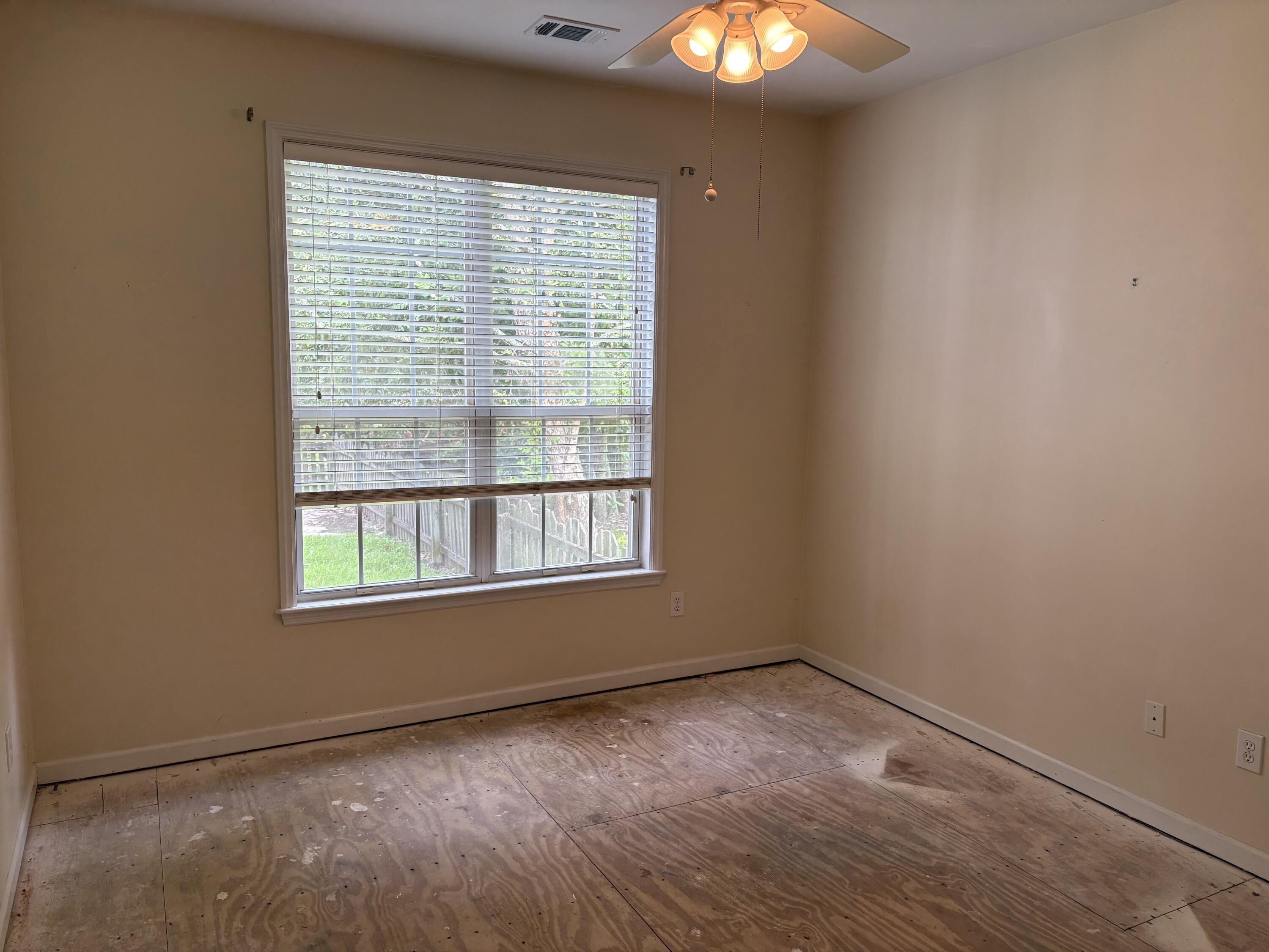 2744 Waterpointe Circle