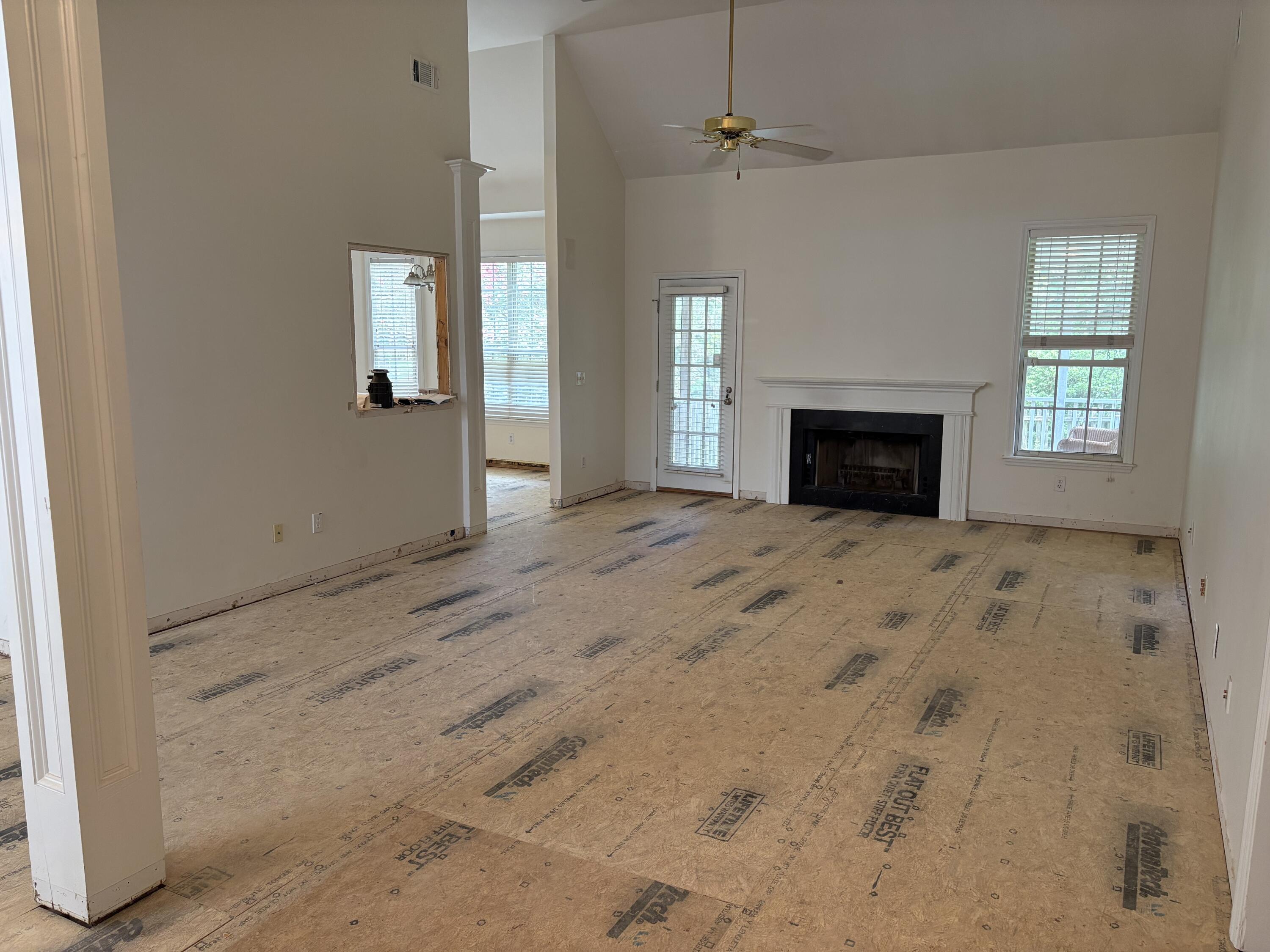 2744 Waterpointe Circle