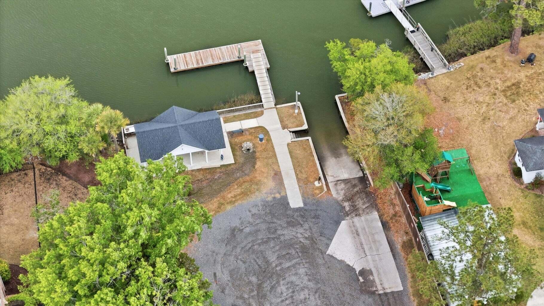 2744 Waterpointe Circle