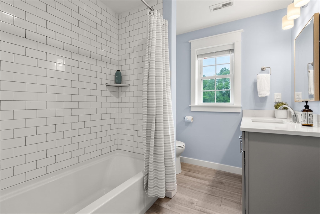 9 Baldwin Ct # 5