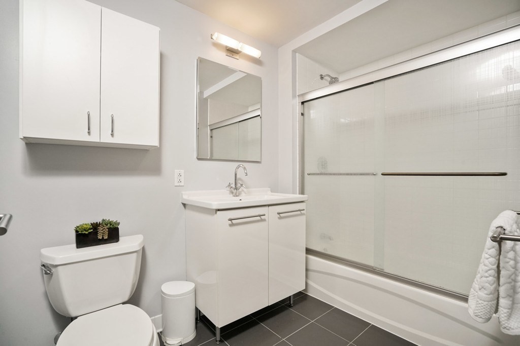 2 Earhart St # 117
