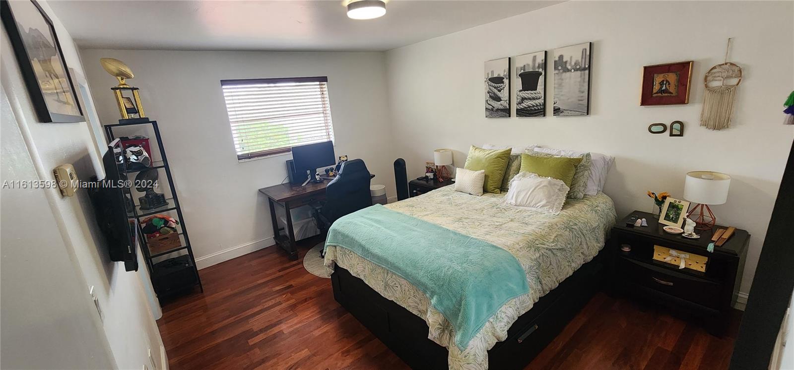 427 Santander Ave # 404