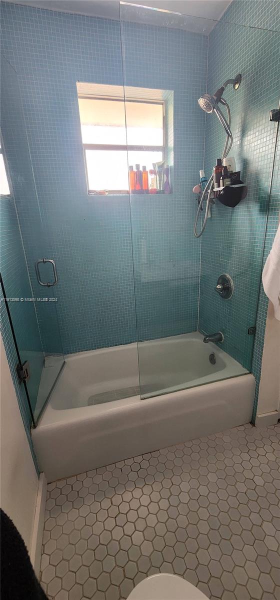427 Santander Ave # 404