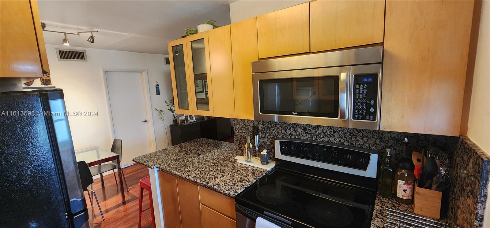 427 Santander Ave # 404