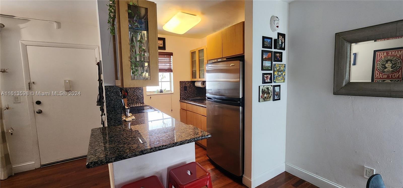 427 Santander Ave # 404