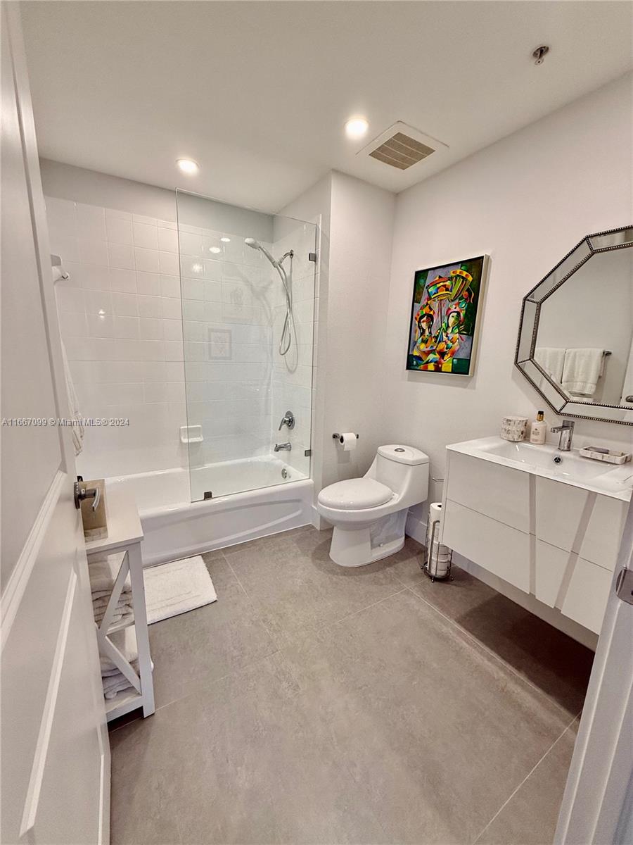 10 Aragon Ave # 907