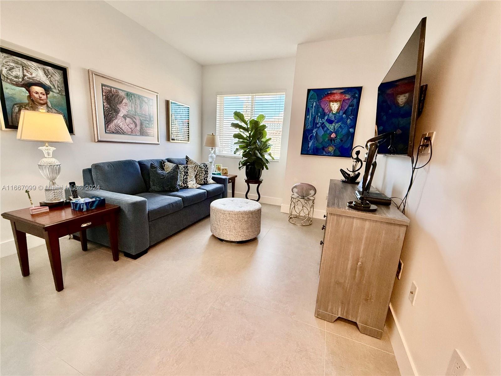 10 Aragon Ave # 907