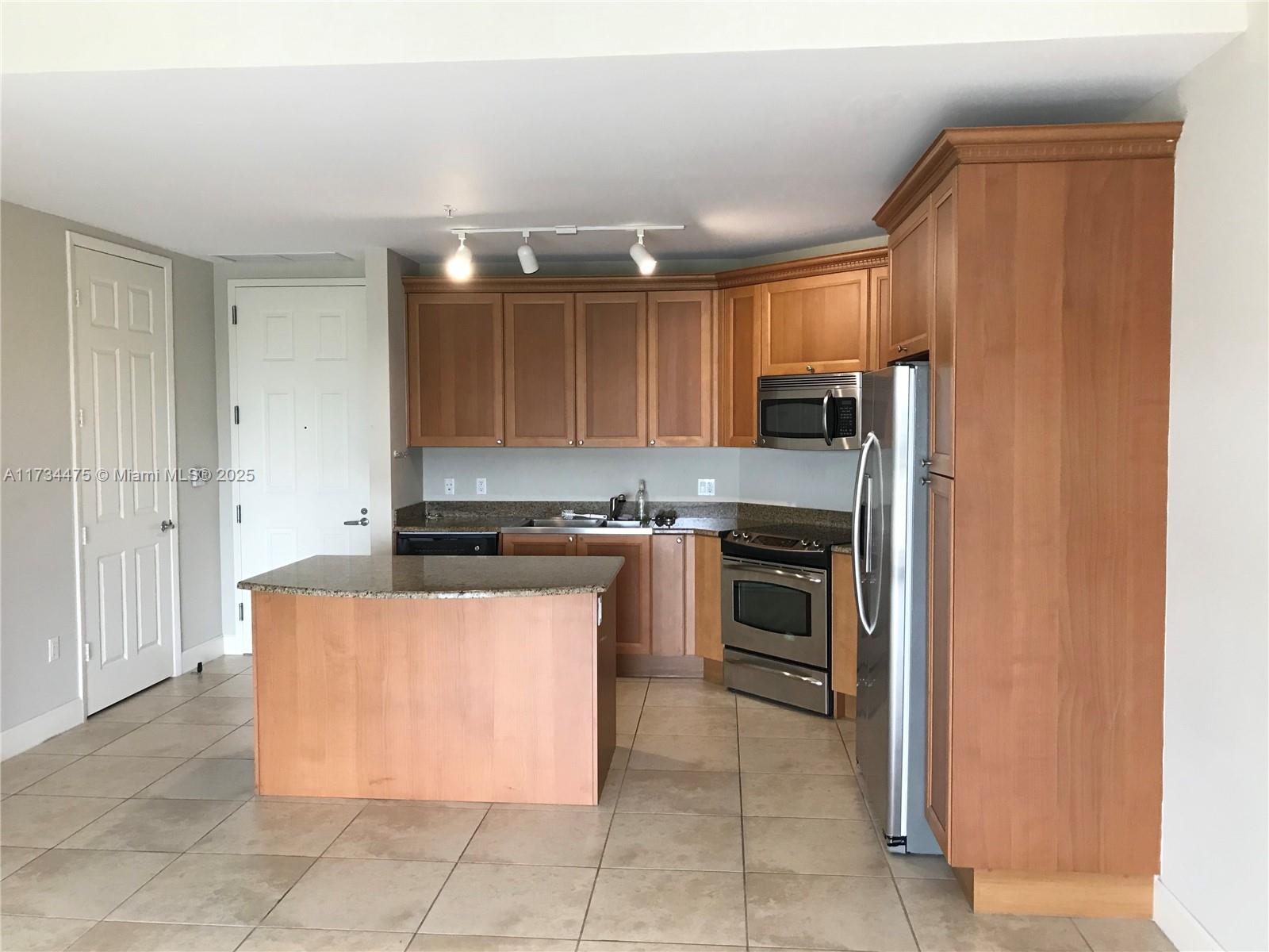 55 MERRICK WY # 834