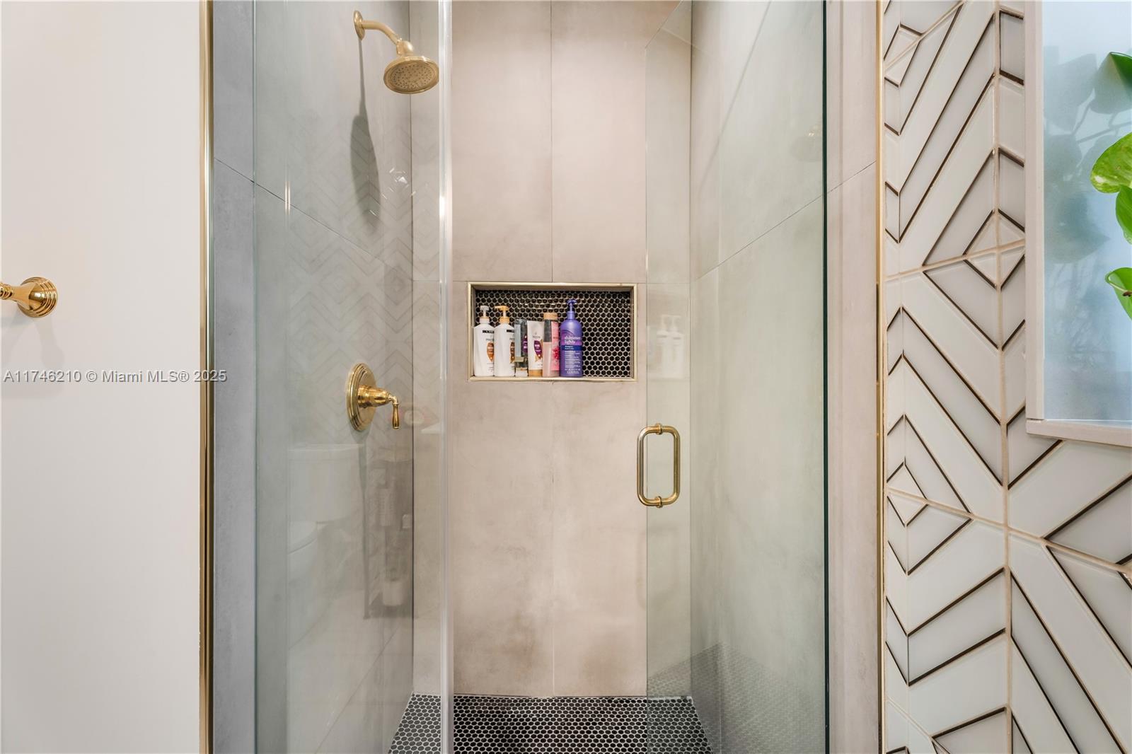 1222 SW Coral Way