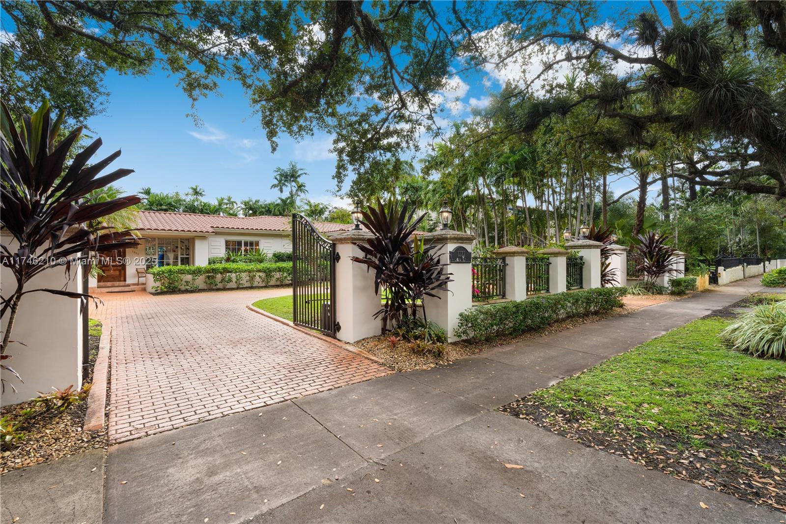 1222 SW Coral Way